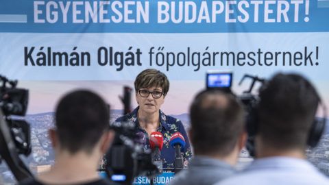 Budapest, 2019. június 19. Kálmán Olga, a Demokratikus Koalíció által támogatott fõpolgármester-jelöltje programismertetõ sajtótájékoztatót tart Egyenesen Budapestért címmel 2019. június 19-én. MTI/Szigetváry Zsolt