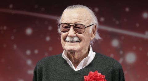 Tokió, 2017. december 1. Stan Lee amerikai képregényíró, producer a tokiói képregény- és szórakoztatóipari fesztivál megnyitóján a japán fõváros közelében fekvõ Csibában 2017. december 1-jén. A 94 éves Lee olyan népszerû karakterek megalkotásában vett részt, mint a Pókember, a Fantasztikus Négyes, Hulk, X-Men, Vasember vagy a Fenegyerek. (MTI/EPA/Ota Kijosi)