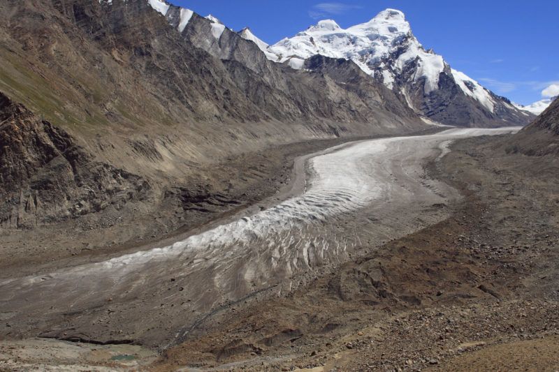 ON TH ROAD FROM KARGIL TO PADUM Darung Drung Glacier Zanskar India. Biosphoto / Brigitte Marcon