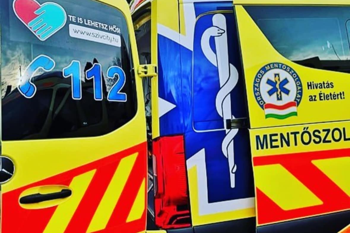 Tragédia Szegeden: kizuhant egy tinilány egy társasház ötödik emeletéről