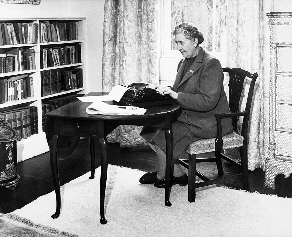 Több mint száz év után került elő egy eddig ismeretlen írás Agatha Christie-től