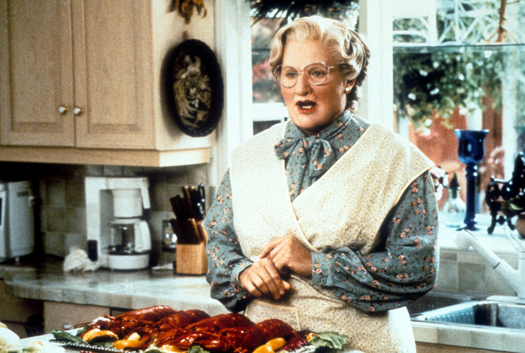 30 év után összeálltak egy közös fotóra a Mrs. Doubtfire egykori gyerekszínészei