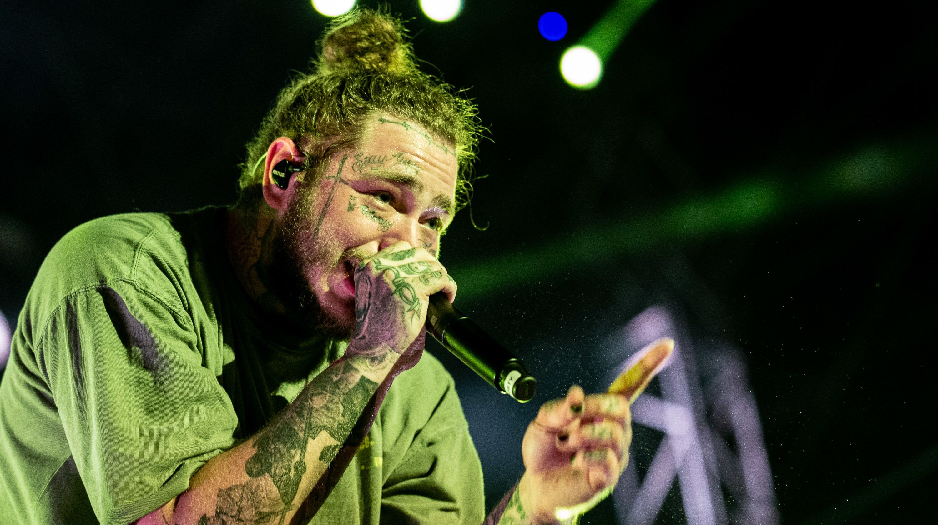 Kényszerleszállást hajt végre Post Malone repülőgépe