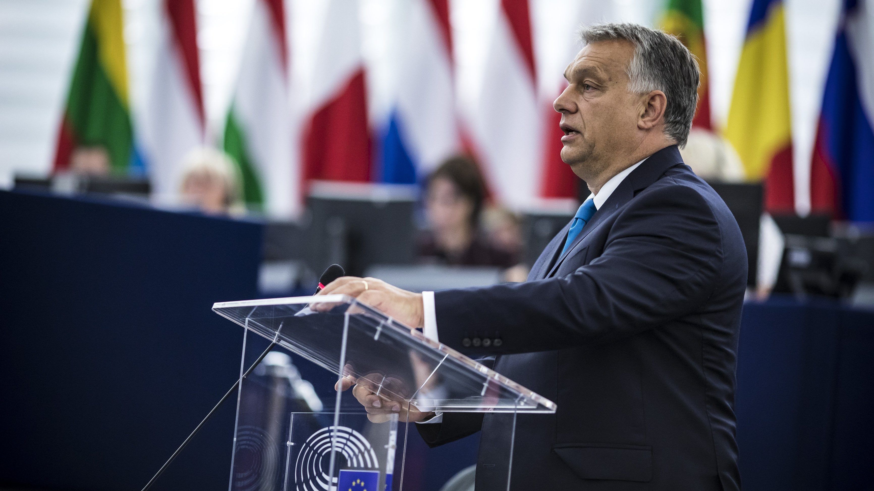 Radványi: Orbán egy felfújt béka, Putyin és Trump sem veszi komolyan