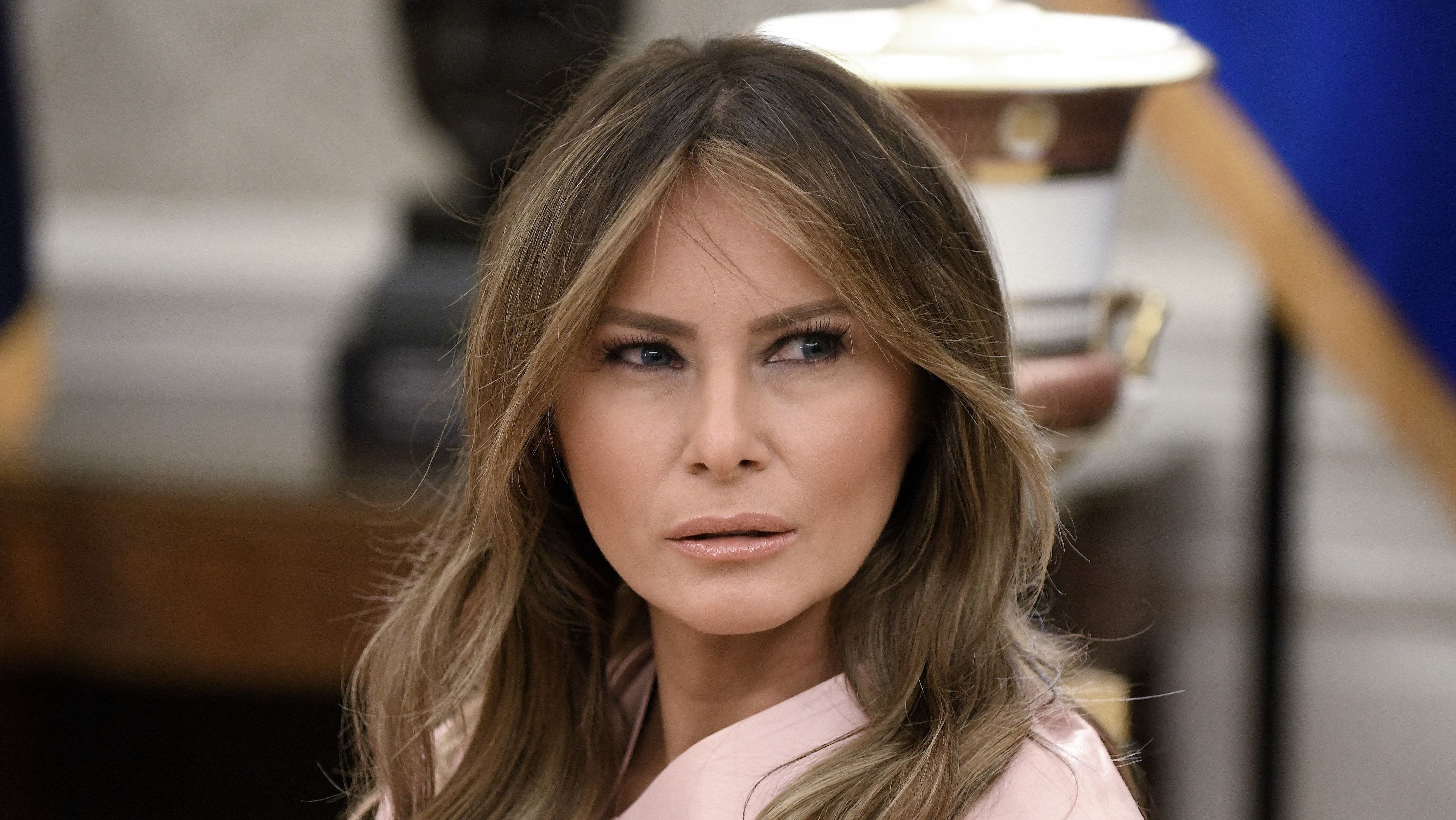 T.I. rapper videójában Melania Trump a Fehér Házban sztriptízel