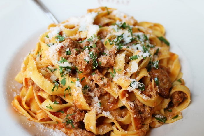 Pasta alla bolognese: ez az igazi bolognai tészta recept, az olasz szakácsok ajánlásával!