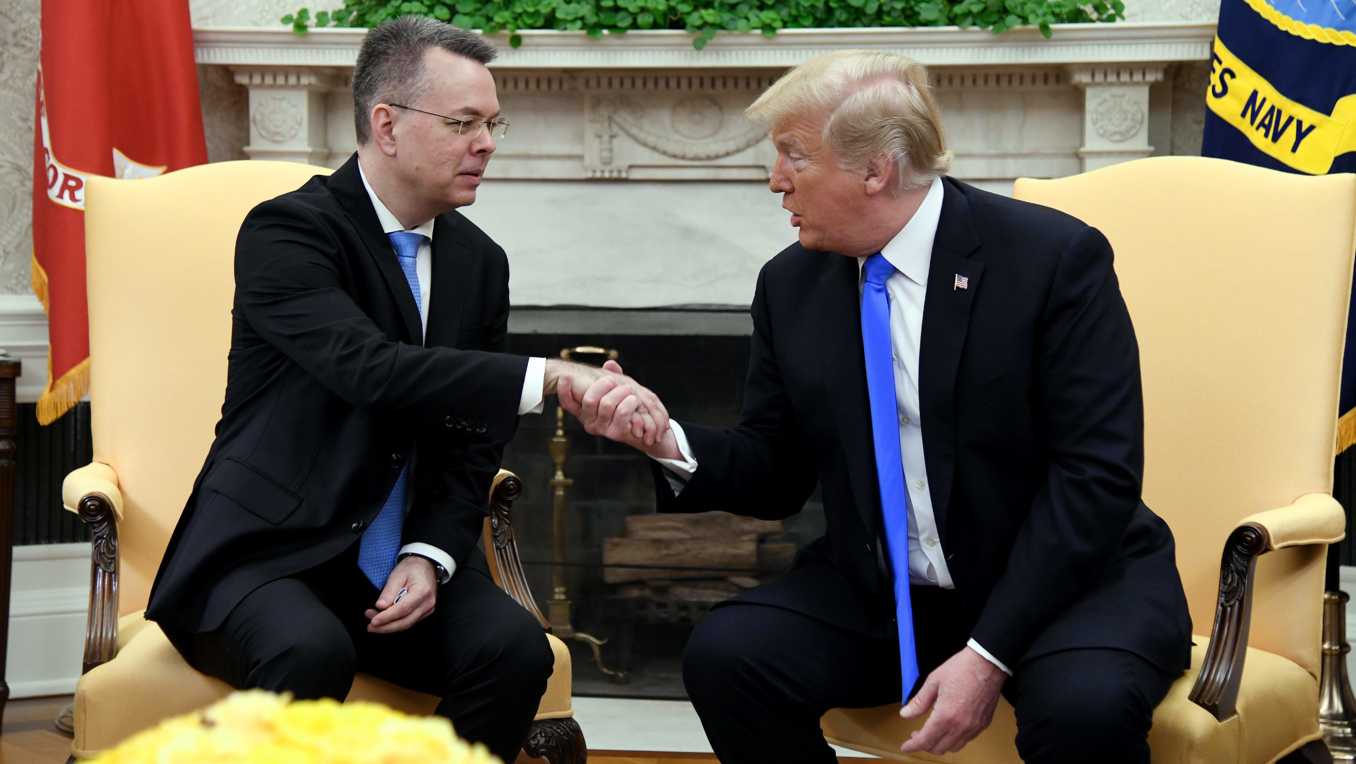 Magyar állampolgár lett az amerikai tiszteletes, aki miatt összerúgta a port Trump és Erdogan