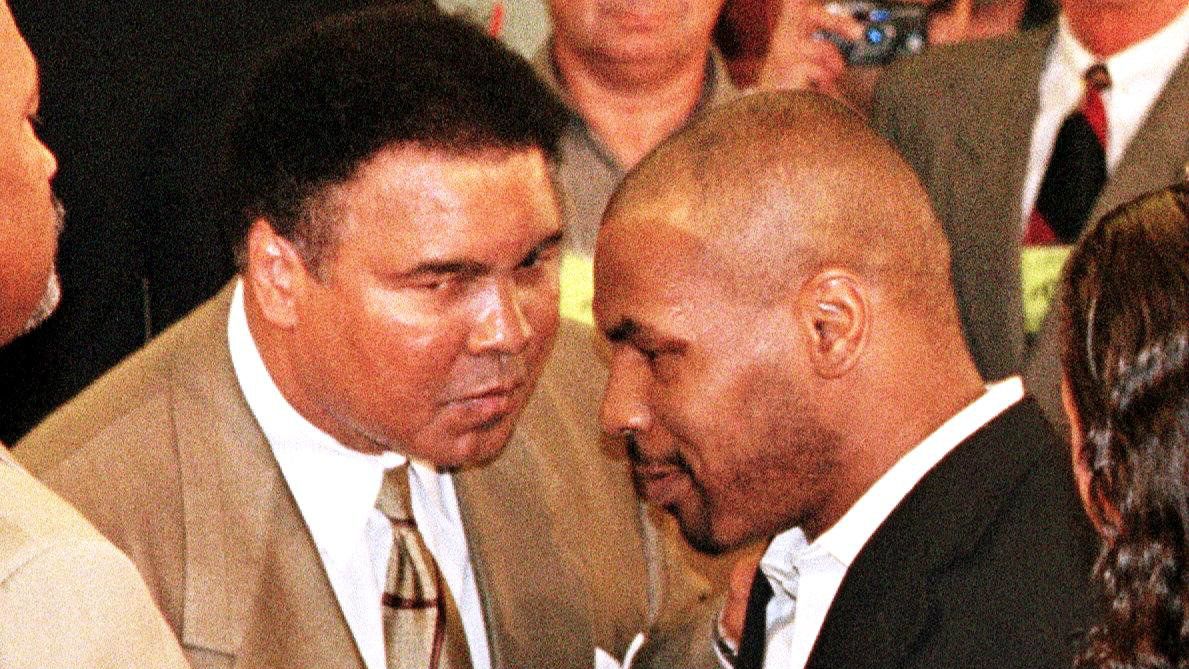 Mike Tyson könnyes szemmel mesélt arról, mekkora bunyós is volt Muhammad Ali