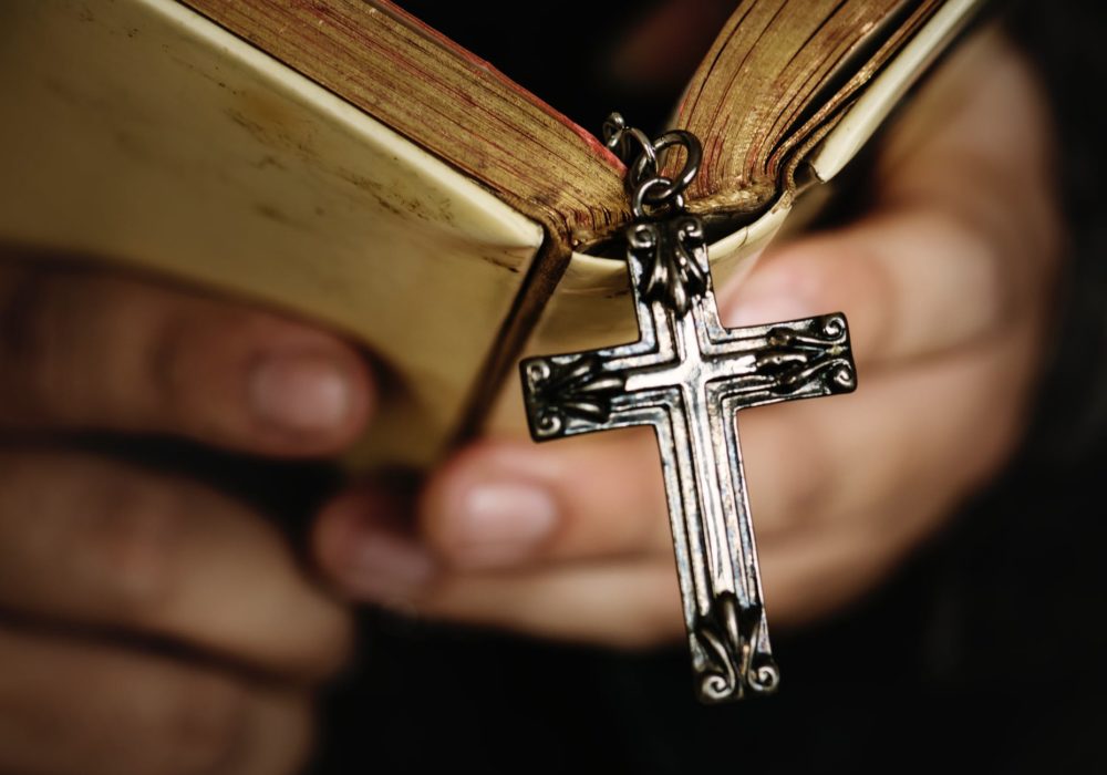 Az amerikai katolikusok 37 százaléka hagyhatja el az egyházat a pedofilbotrányok miatt