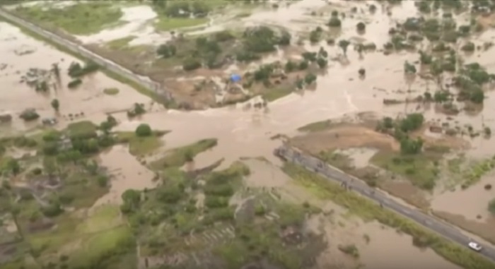 Katasztrófa: minden víz alá került egy 50 kilométer széles sávban Mozambikban