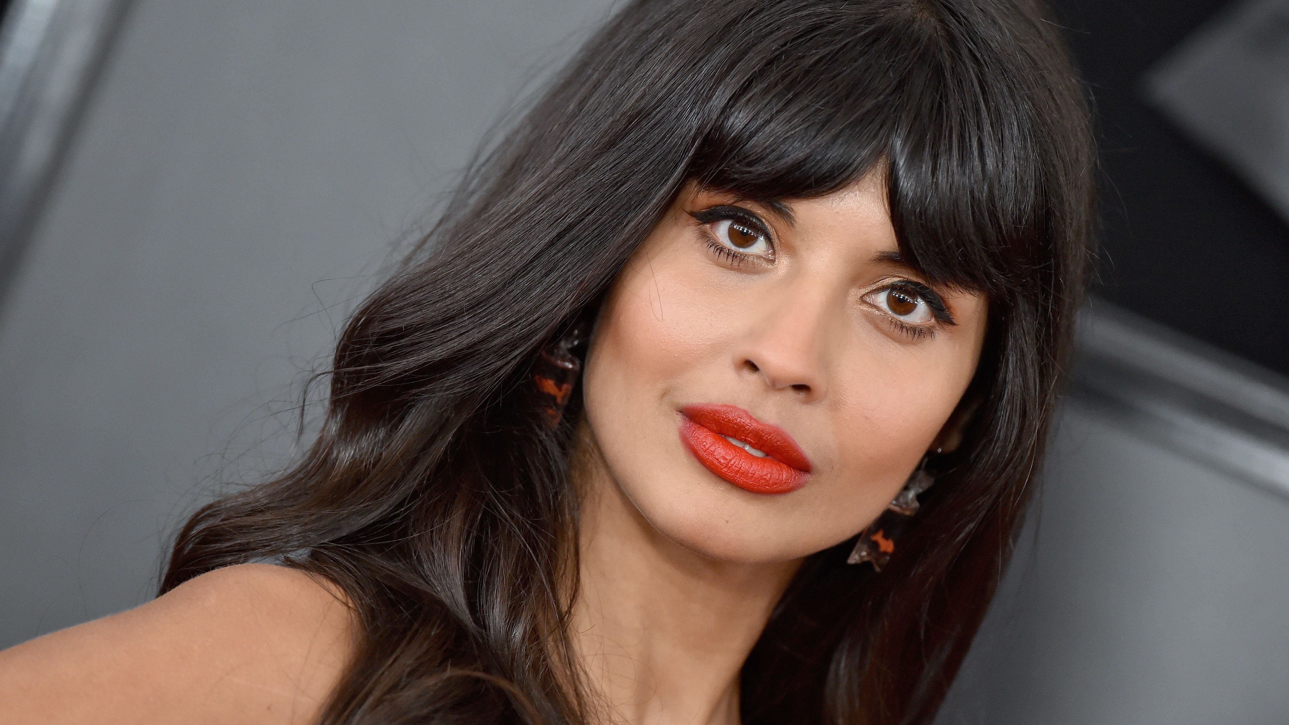 Jameela Jamil Khloé Kardashiannak: Okos nő vagy, legyél okosabb ennél