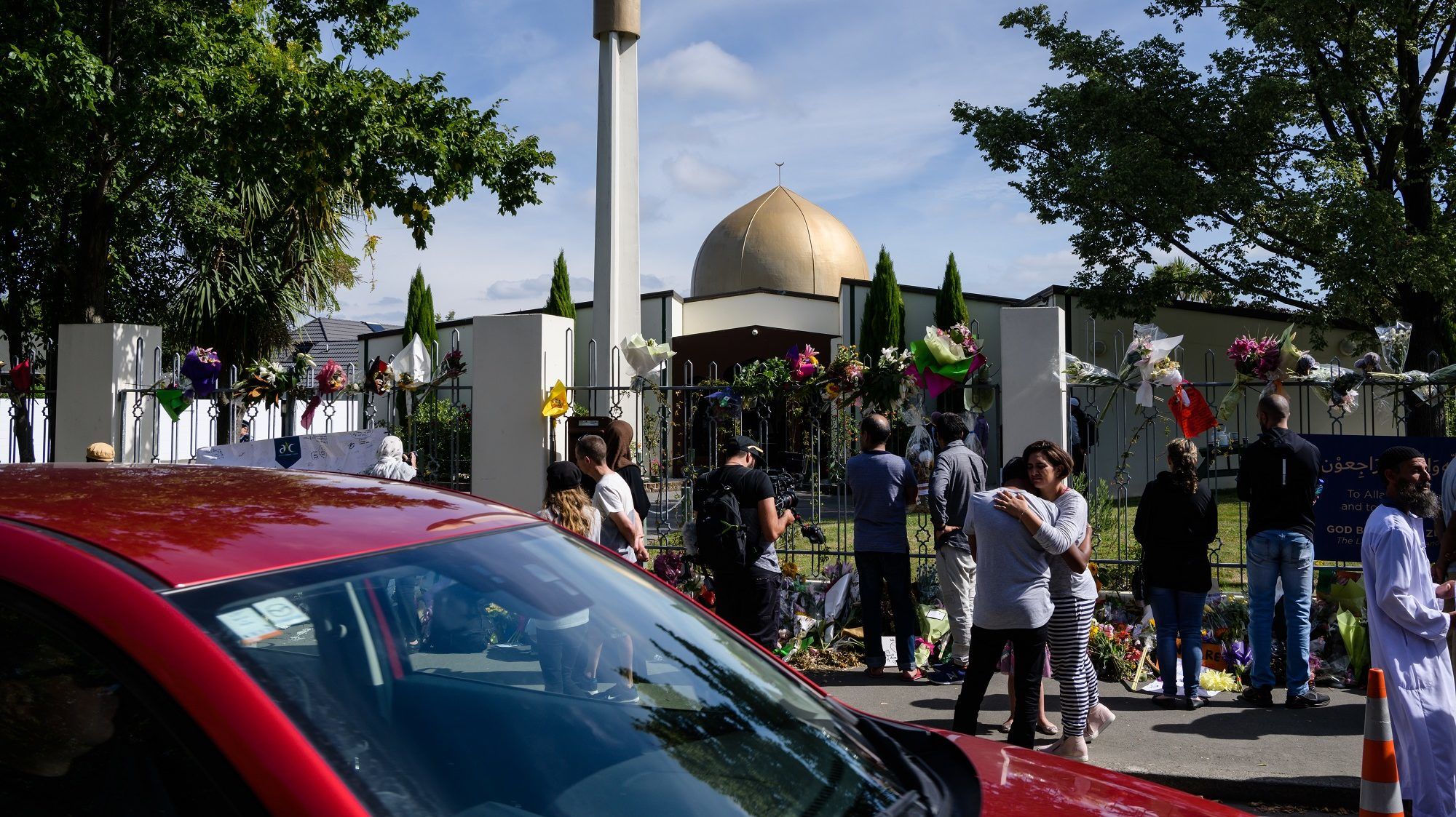 Újranyitott az új-zélandi mecset, ahol agyonlőttek 50 embert