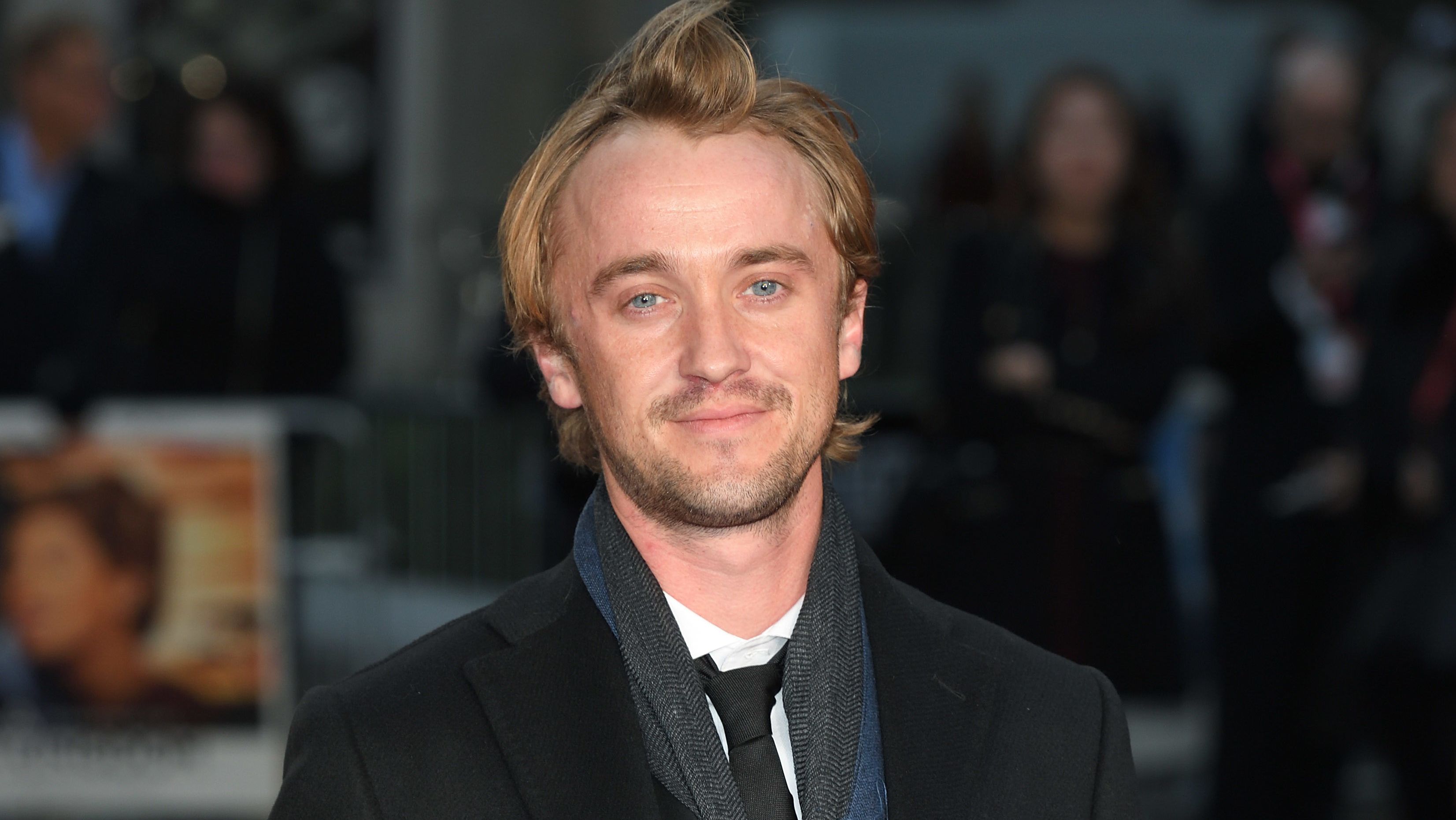 Tom Feltont sosem érdekelte a Dramione, szívesebben zenélget az utcán