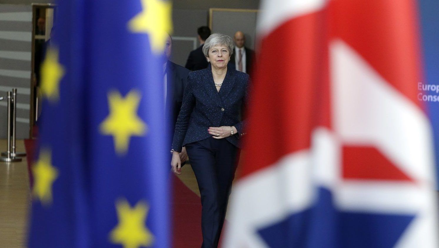 Brexit: May június 30-ig kér halasztást