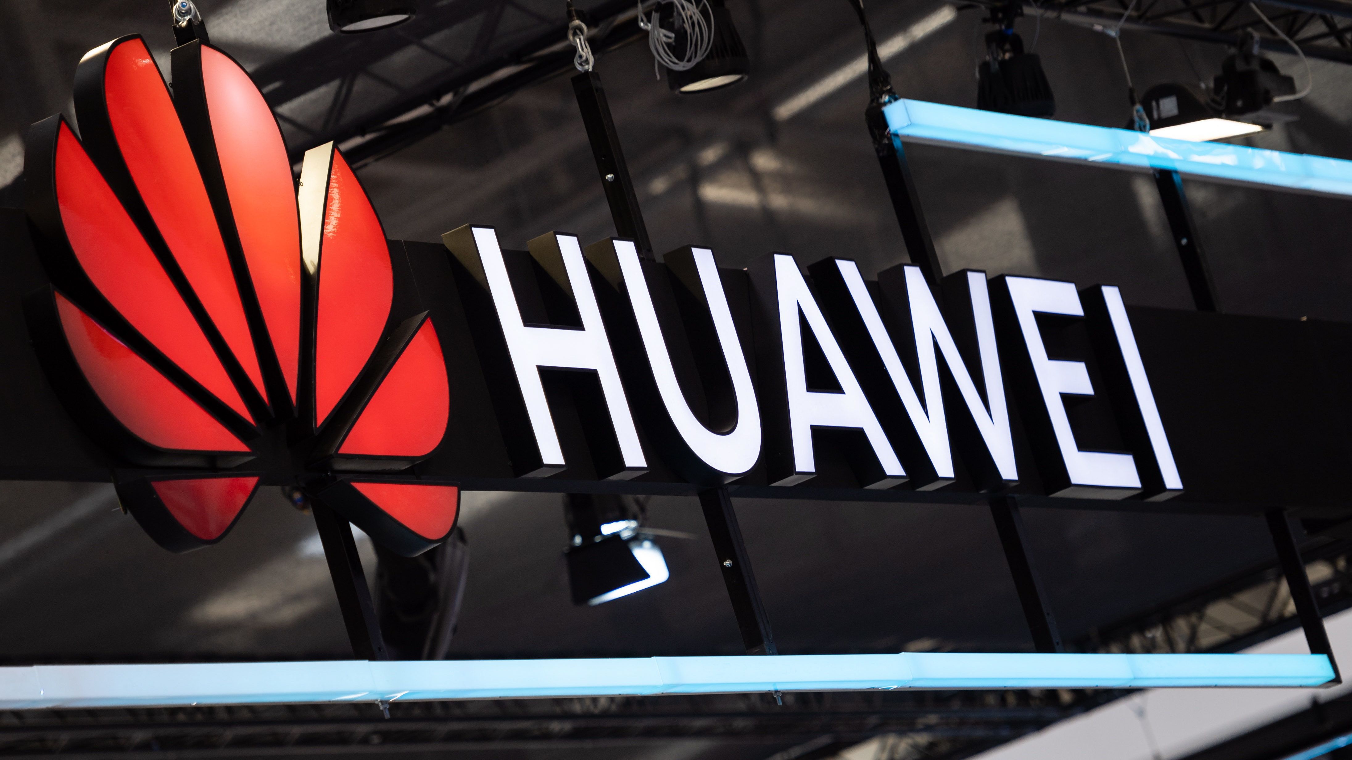 Huawei: A magyar kormány korrekt üzleti környezetet biztosít