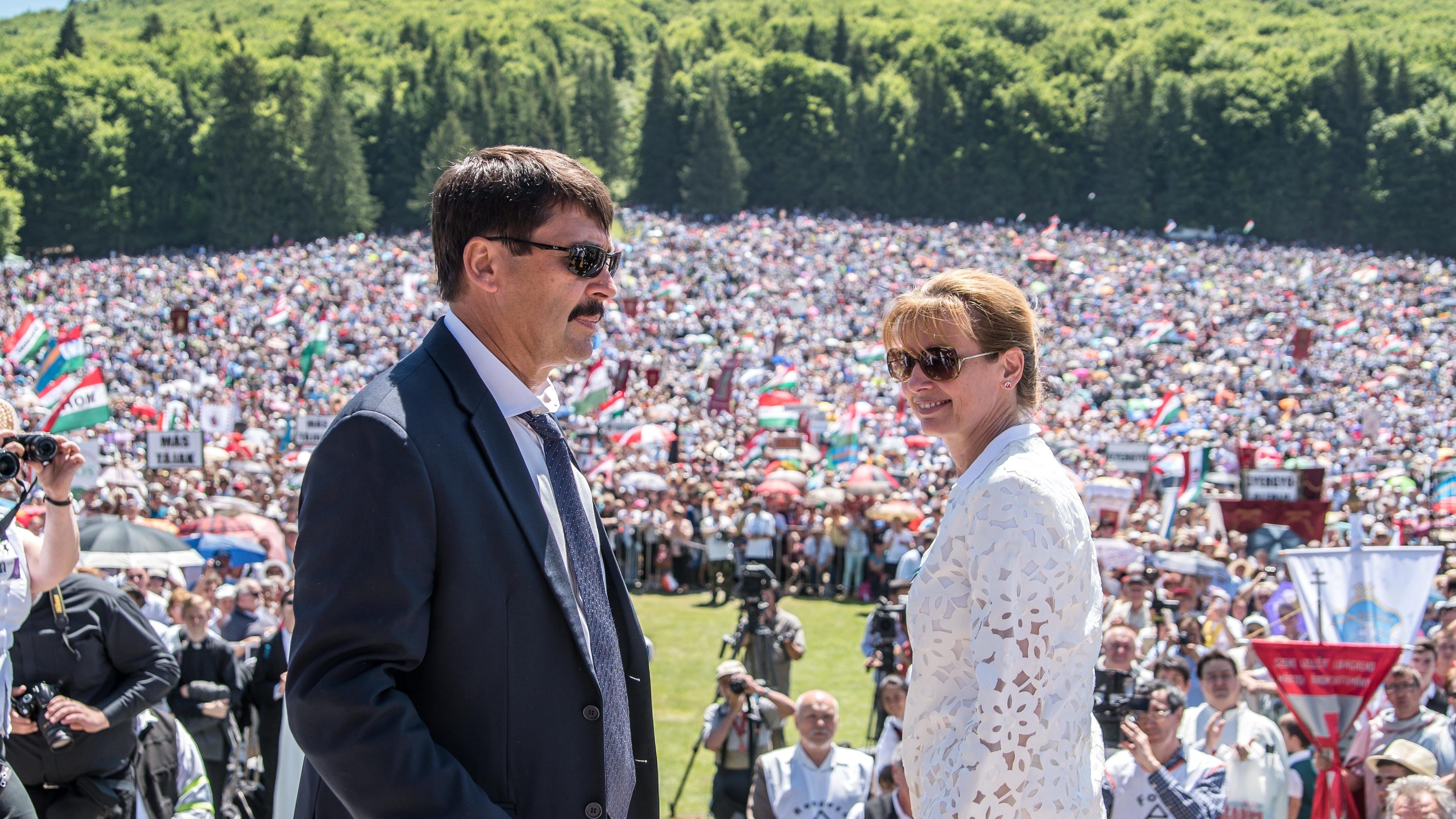 Meghívták Ádert a pápai szentmisére Csíksomlyóra