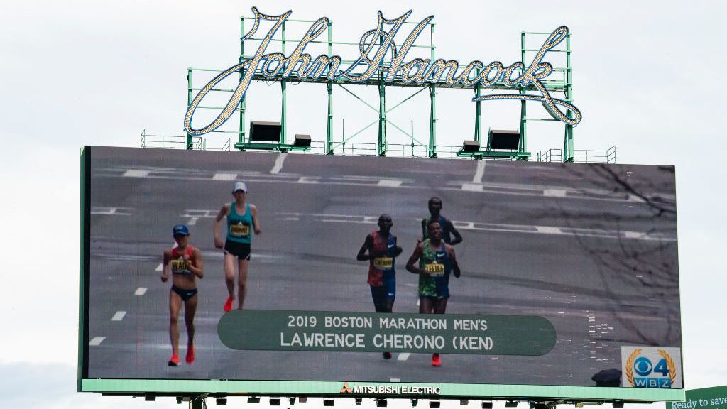 Nem hiszed el: sprintben dőlt el a Boston Marathon