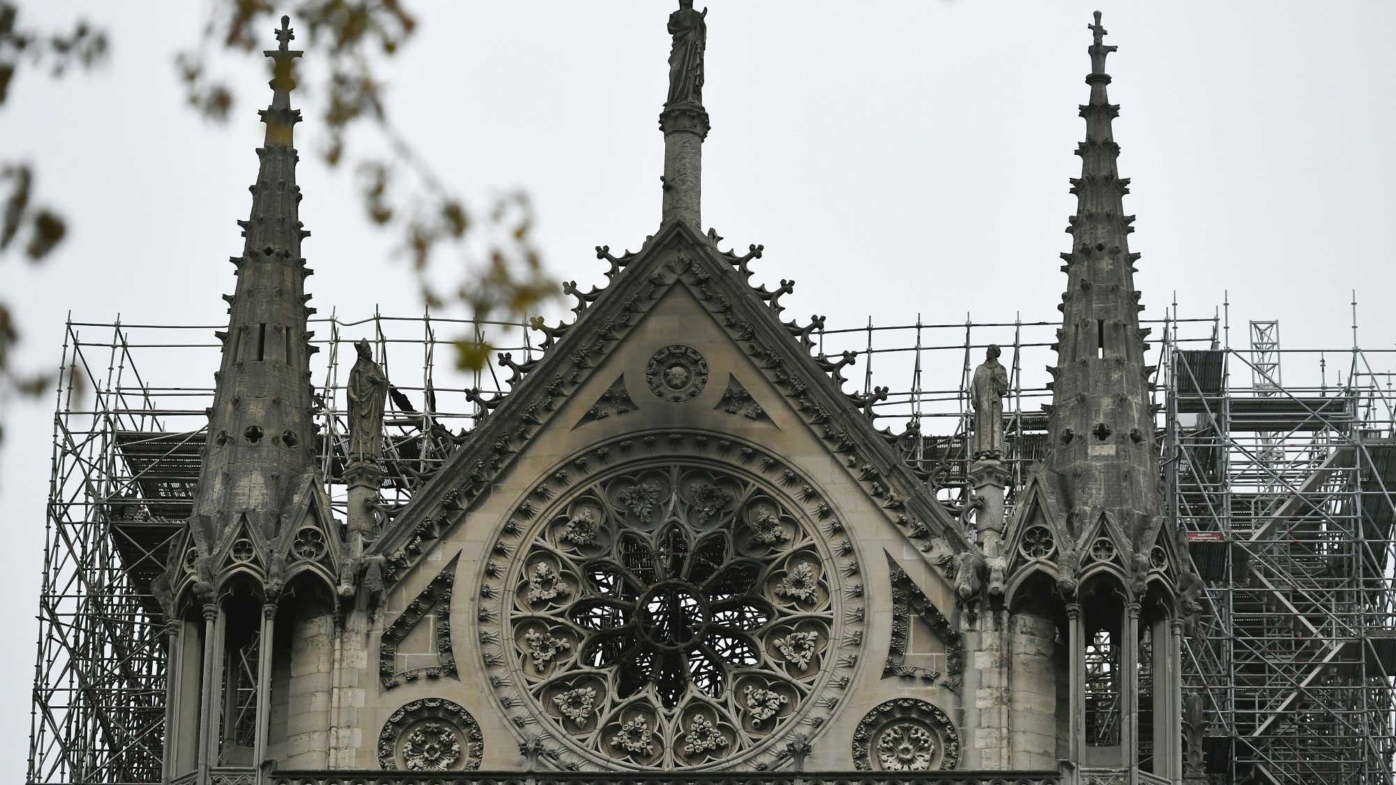 Ha Trumpon múlik, összedől a Notre-Dame