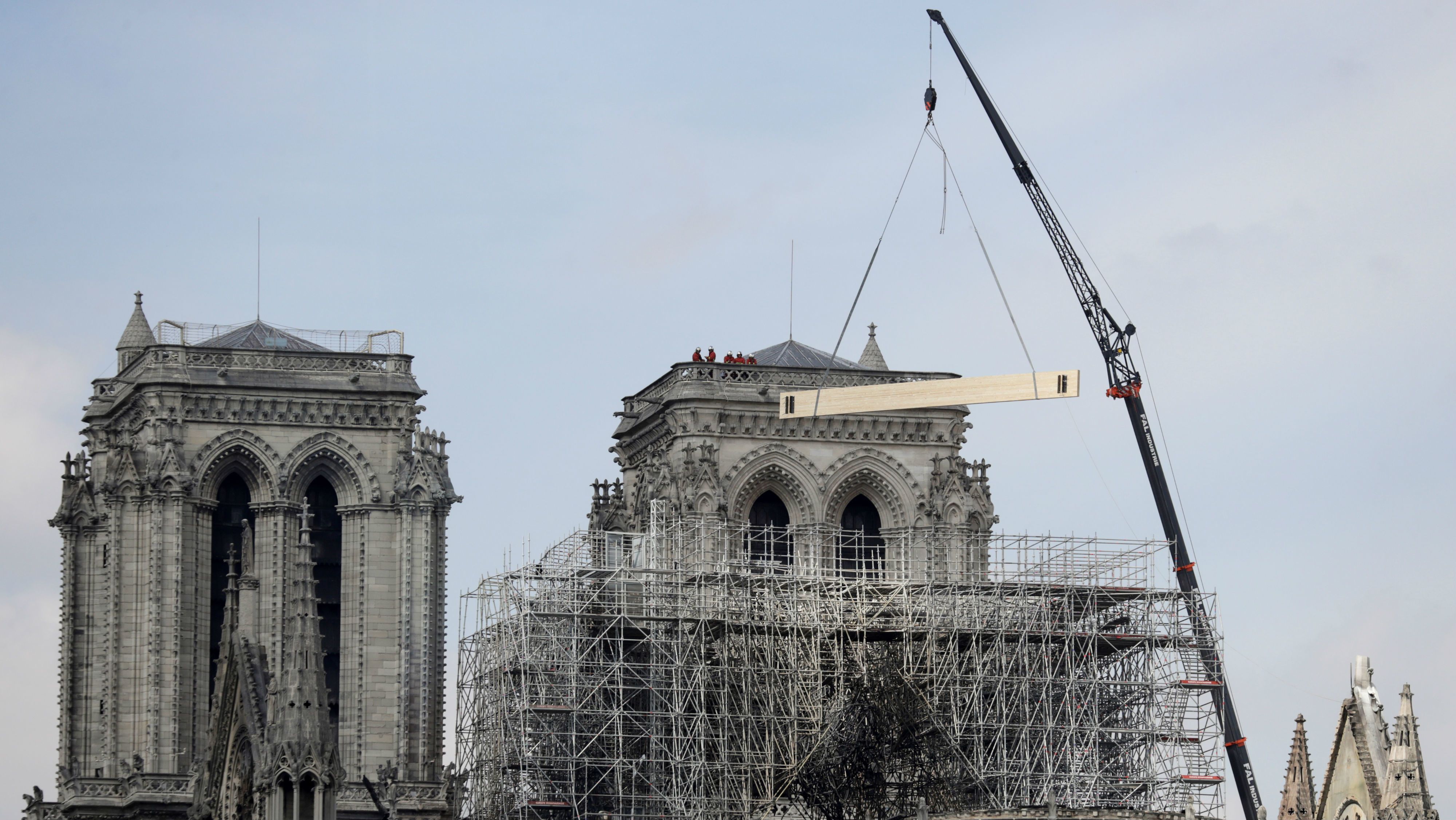 A Disney is támogatja a Notre-Dame újjáépítését