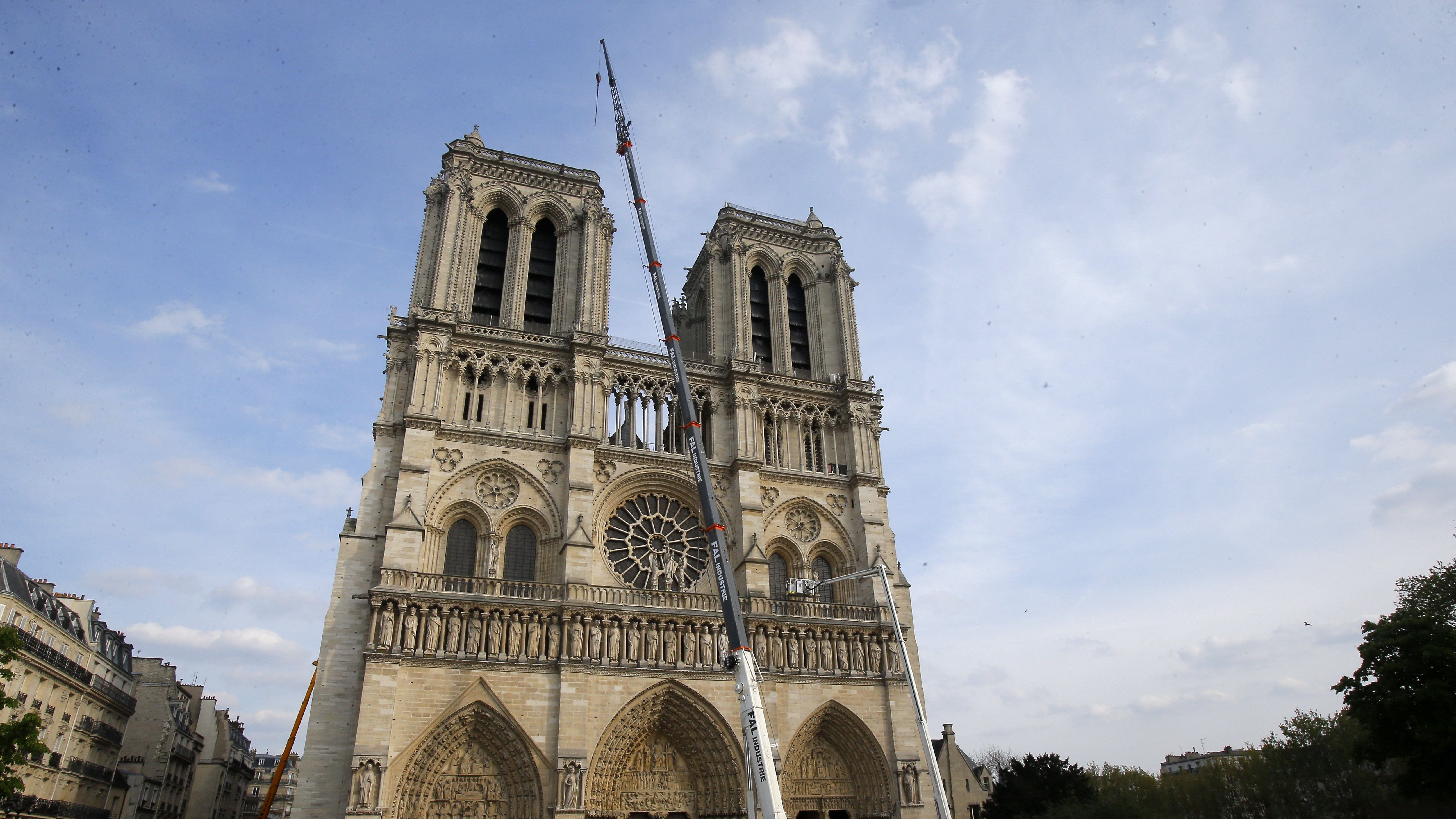 Stabilizálták a Notre-Dame szerkezetét 