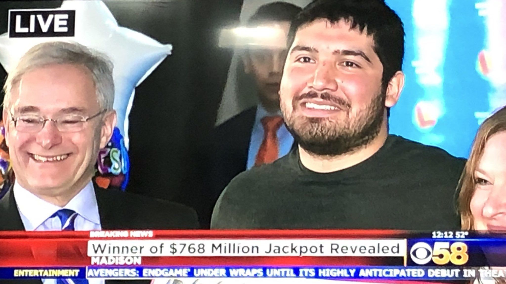 24 éves férfi vitte el a 215 milliárd forint értékű lottónyereményt