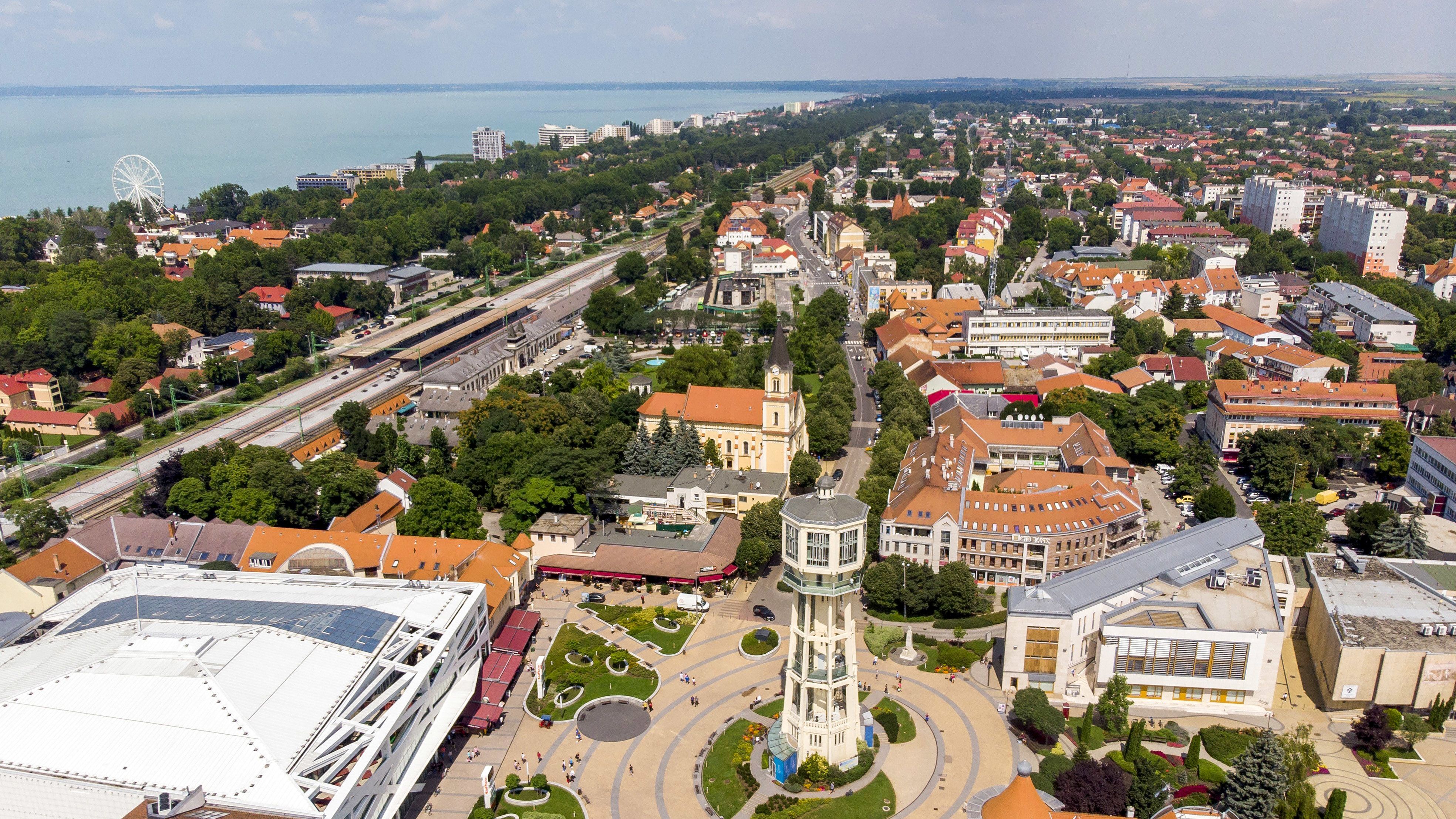 Egekbe szöknek nyáron a négyzetméterárak a Balatonnál