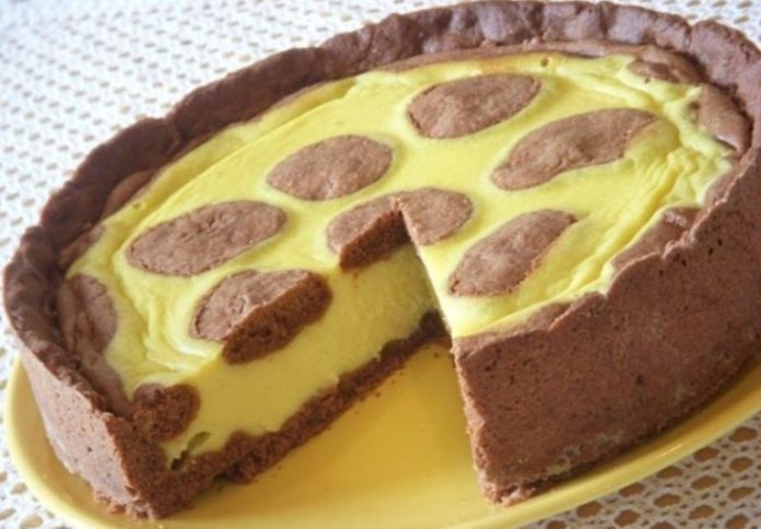 Omlós csokis sütemény, tehéntúrós krémmel – dupla adagot kell belőle készíteni!