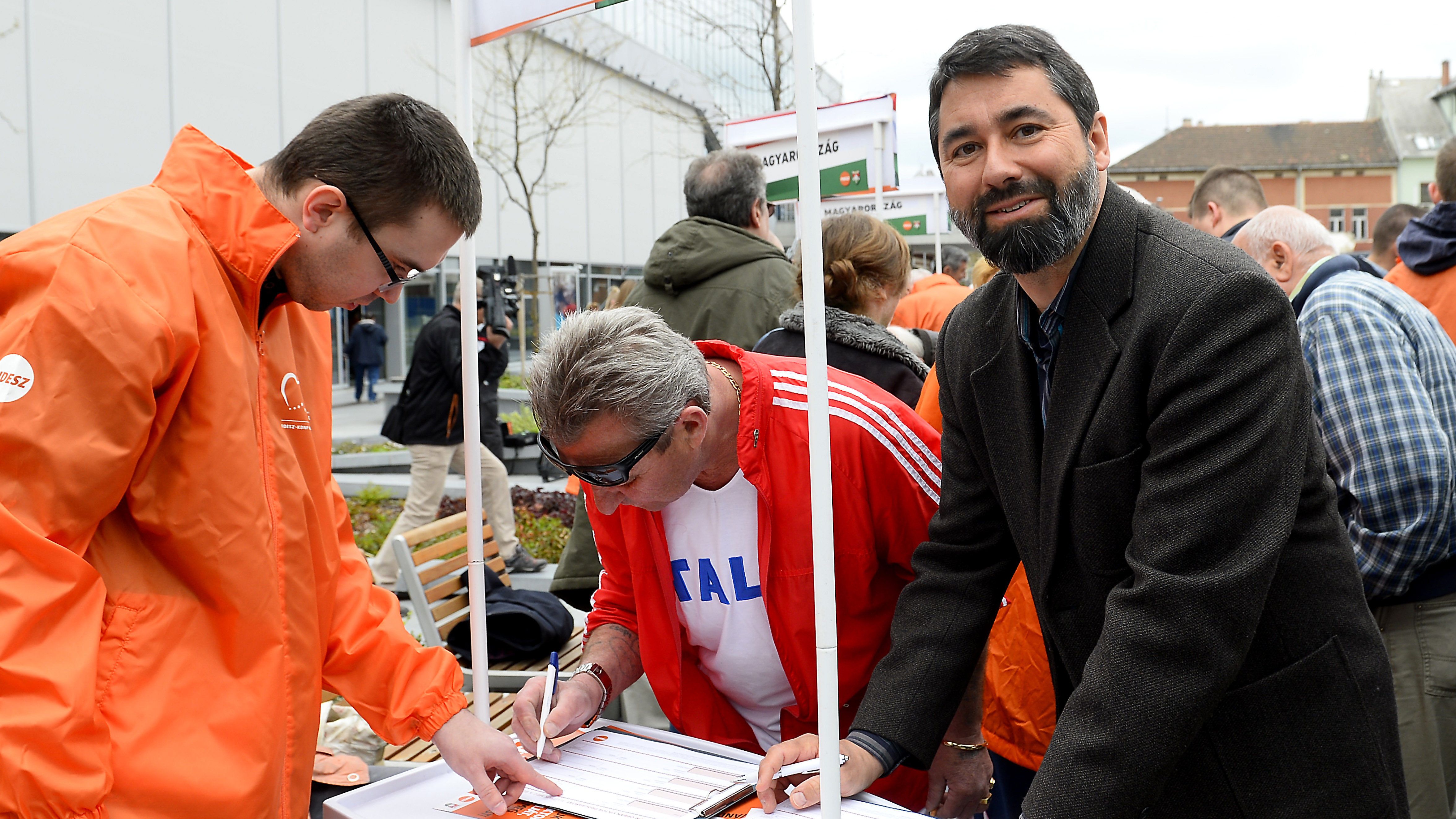 Kétezer forintra büntette a Fidesz-KDNP-t az NVB