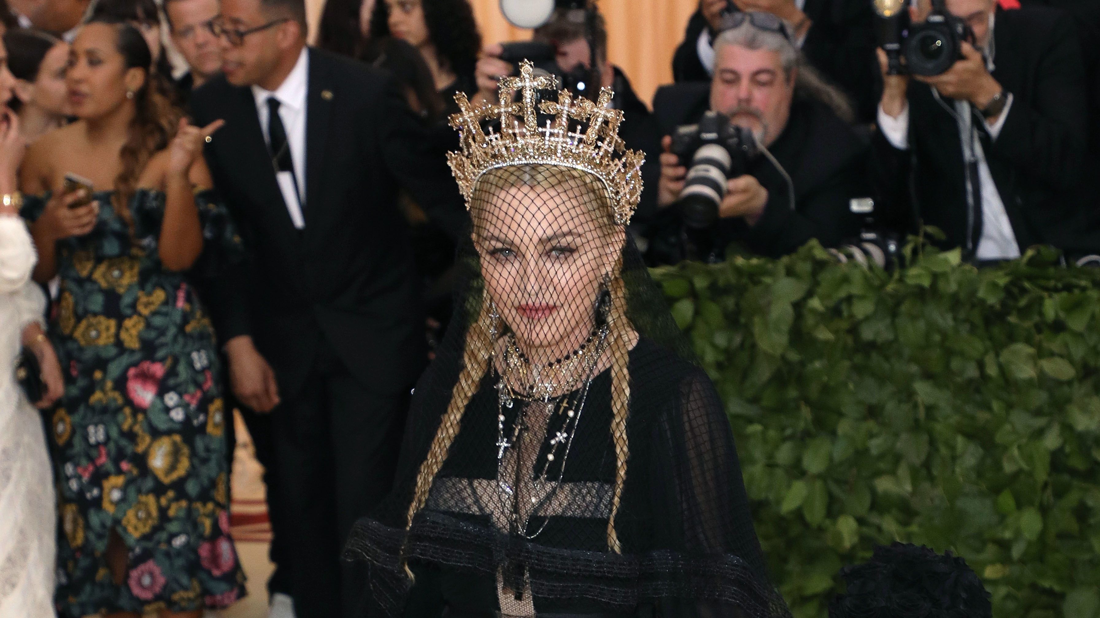 Madonna 5 milliót költ saját zsebből a díjátadós fellépésére