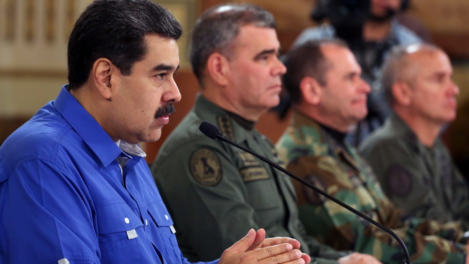 Maduro üzent: államcsínyt hiúsítottak meg Caracasban