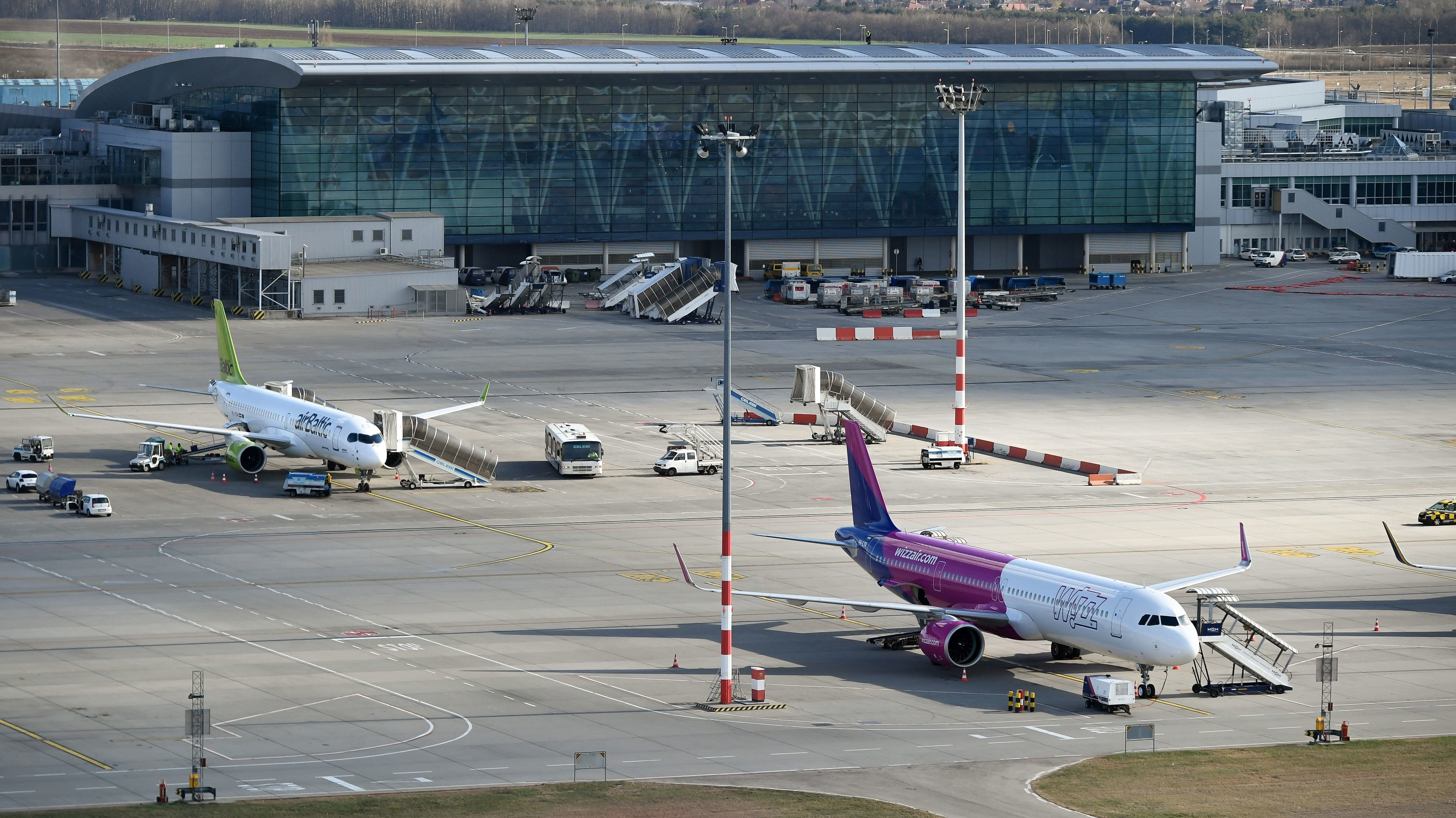 Rövidebb sorokra számíthatnak a Wizz Air utasai a reptéren