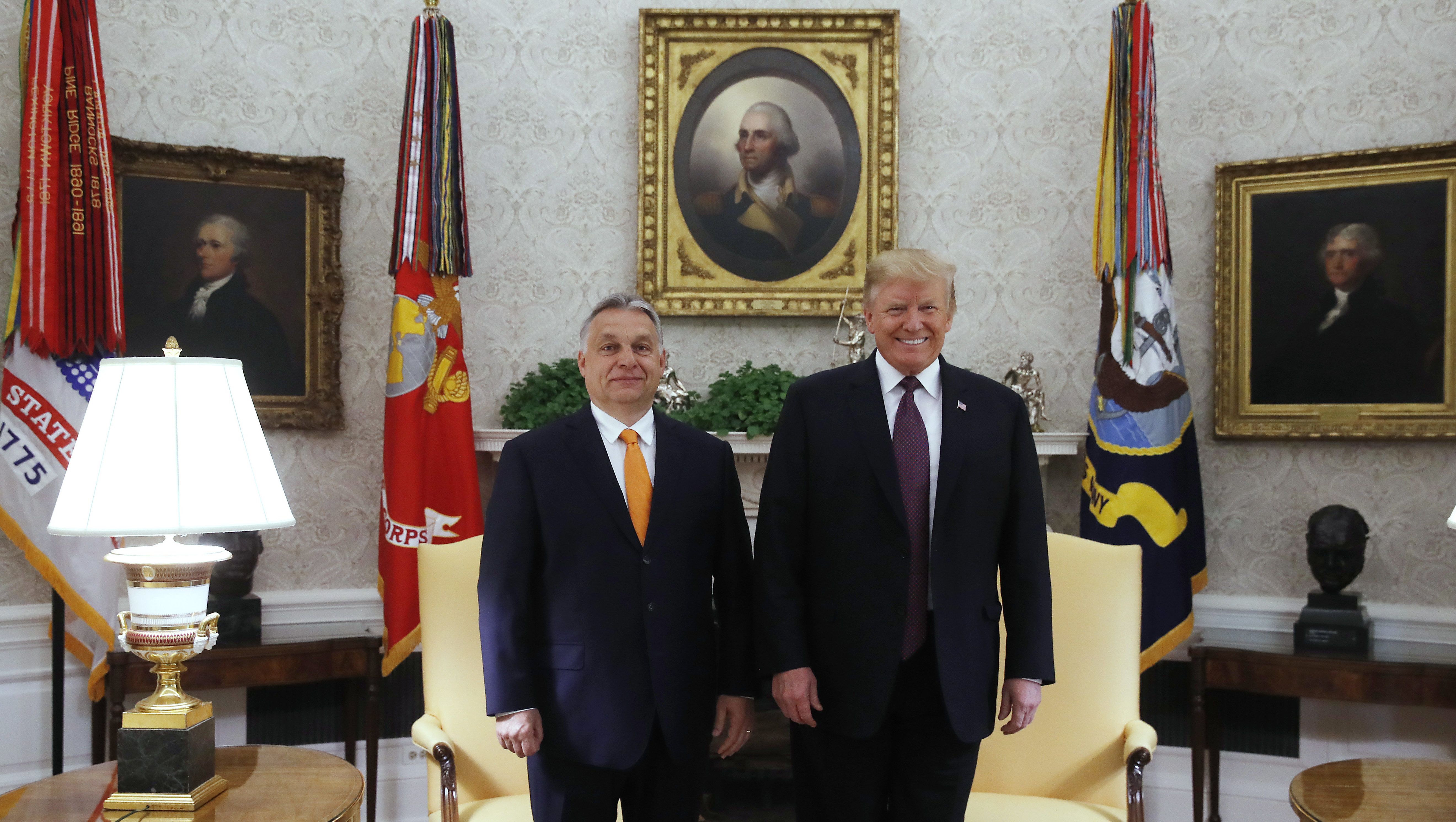 Trump Orbánnak: Olyan, mintha ikrek volnánk