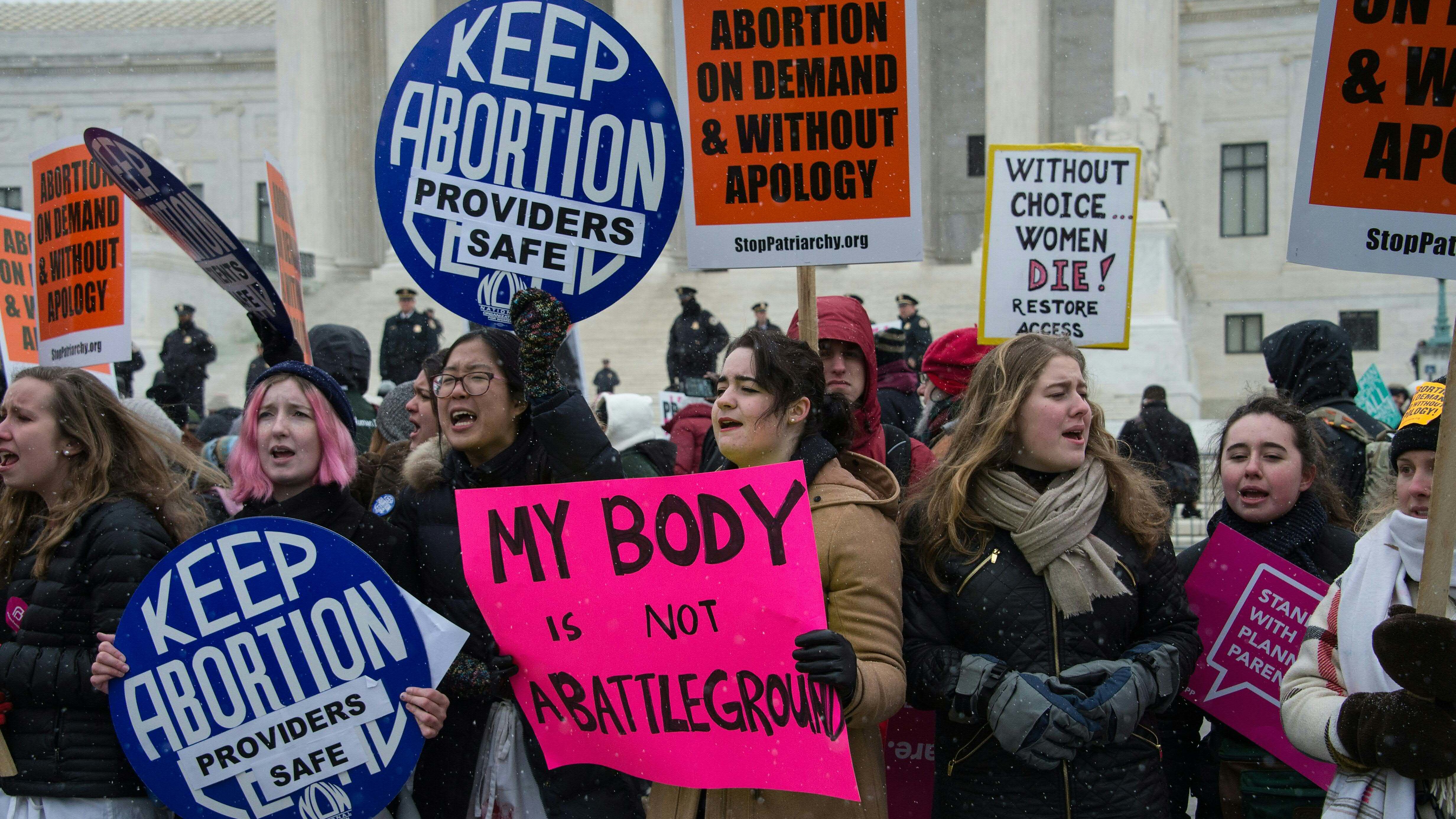 Gyakorlatilag betiltották az abortuszt Alabamában