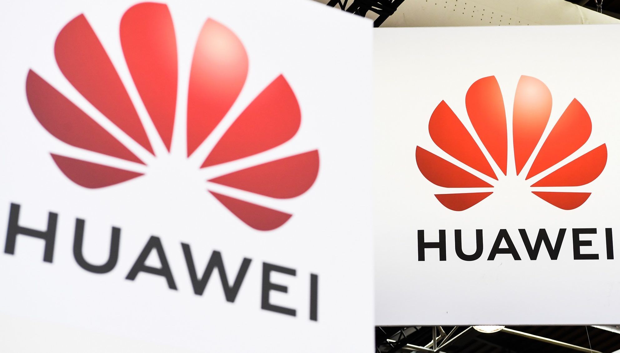 Kilencven napra felfüggesztették a Huawei amerikai korlátozását