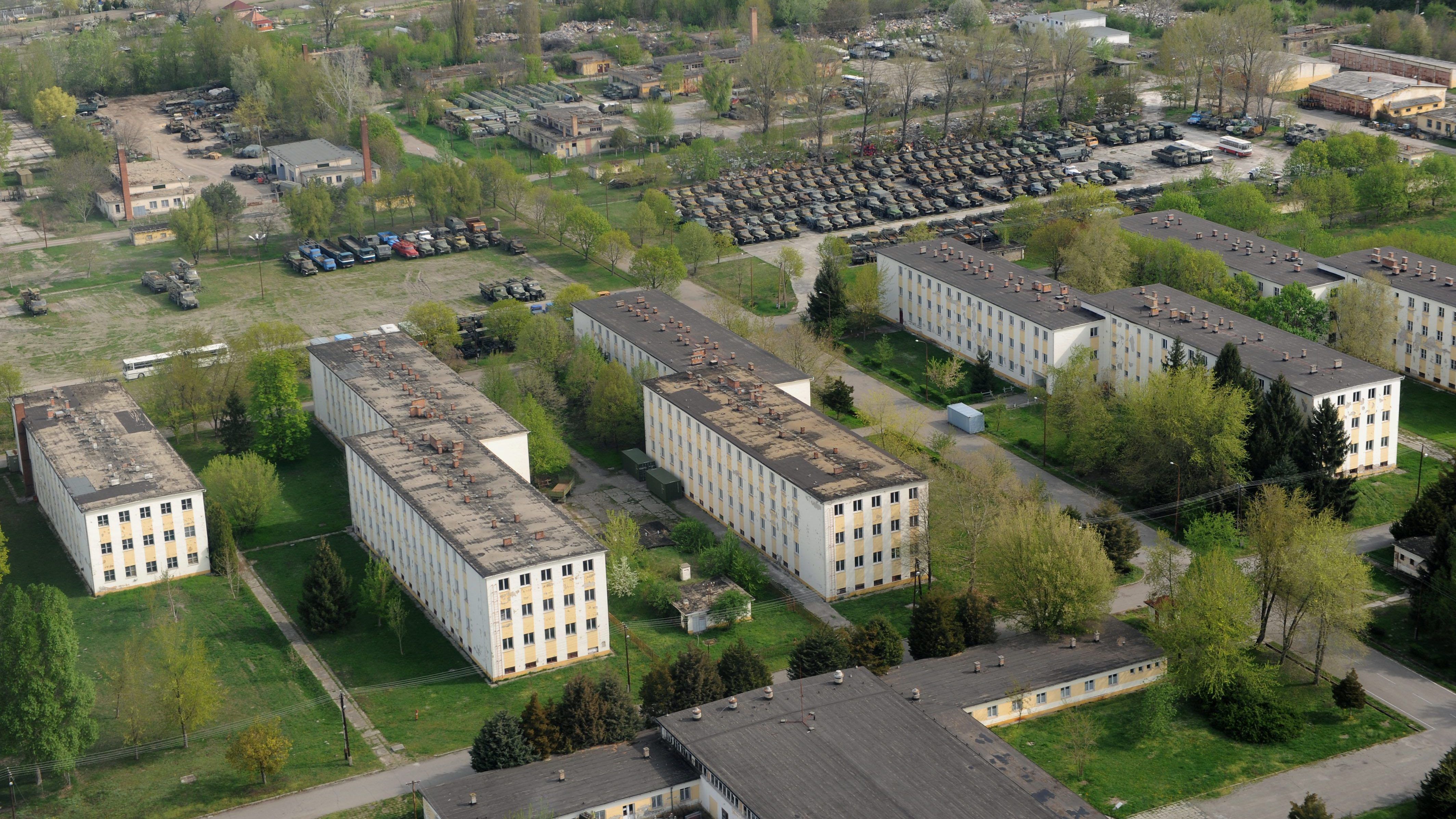 Kalocsai laktanyában szállásolhatják el a Paks II beruházás dolgozóit