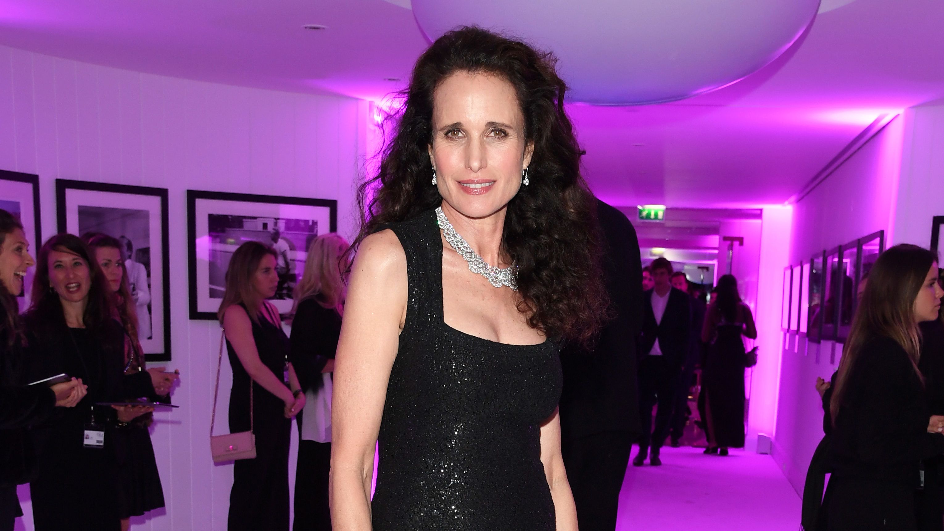 Andie MacDowell simán letagadhatna 20 évet is a korából