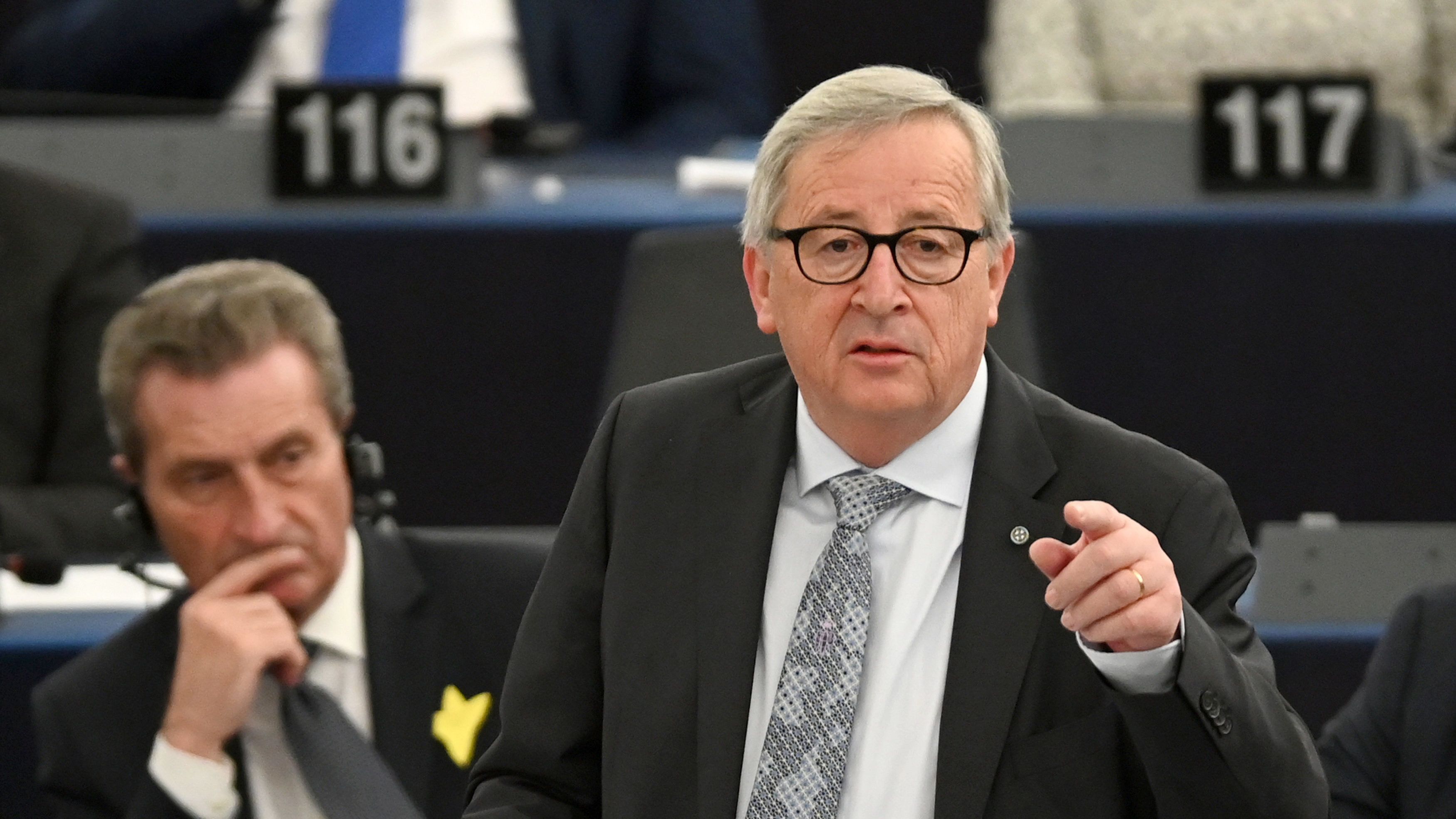 Juncker: Orbán megtagadja az Európai Uniót