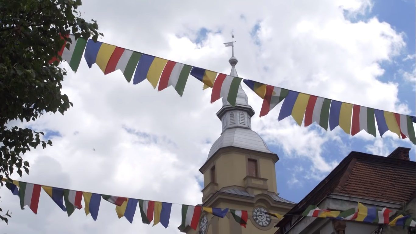 Ha túllépne a trianonozáson, itt egy remek dokusorozat a magyar szomszédságról