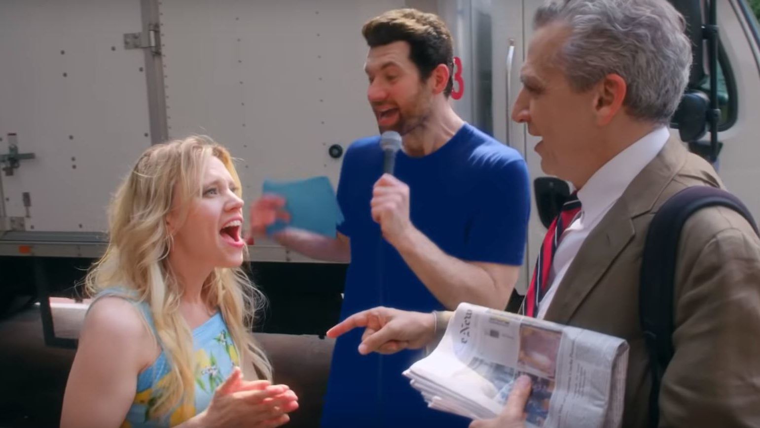 Kate McKinnon azt próbálta elhitetni az utcán, hogy ő Reese Witherspoon