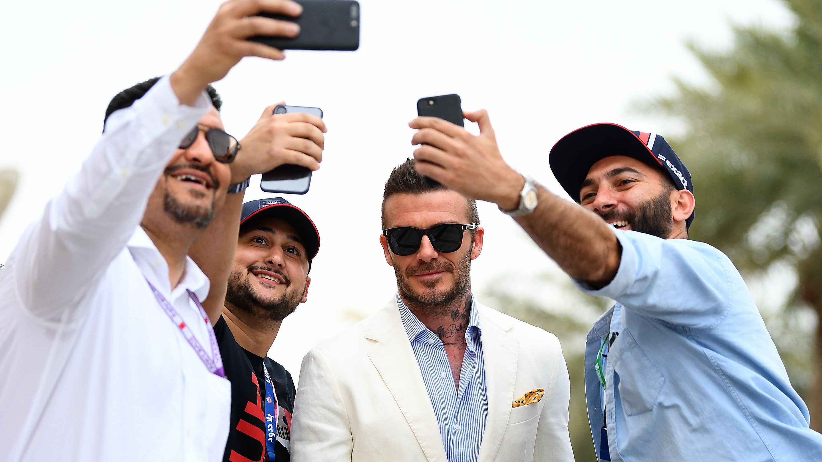 Beckham az első focista, aki a média szolgálatába állította az életét