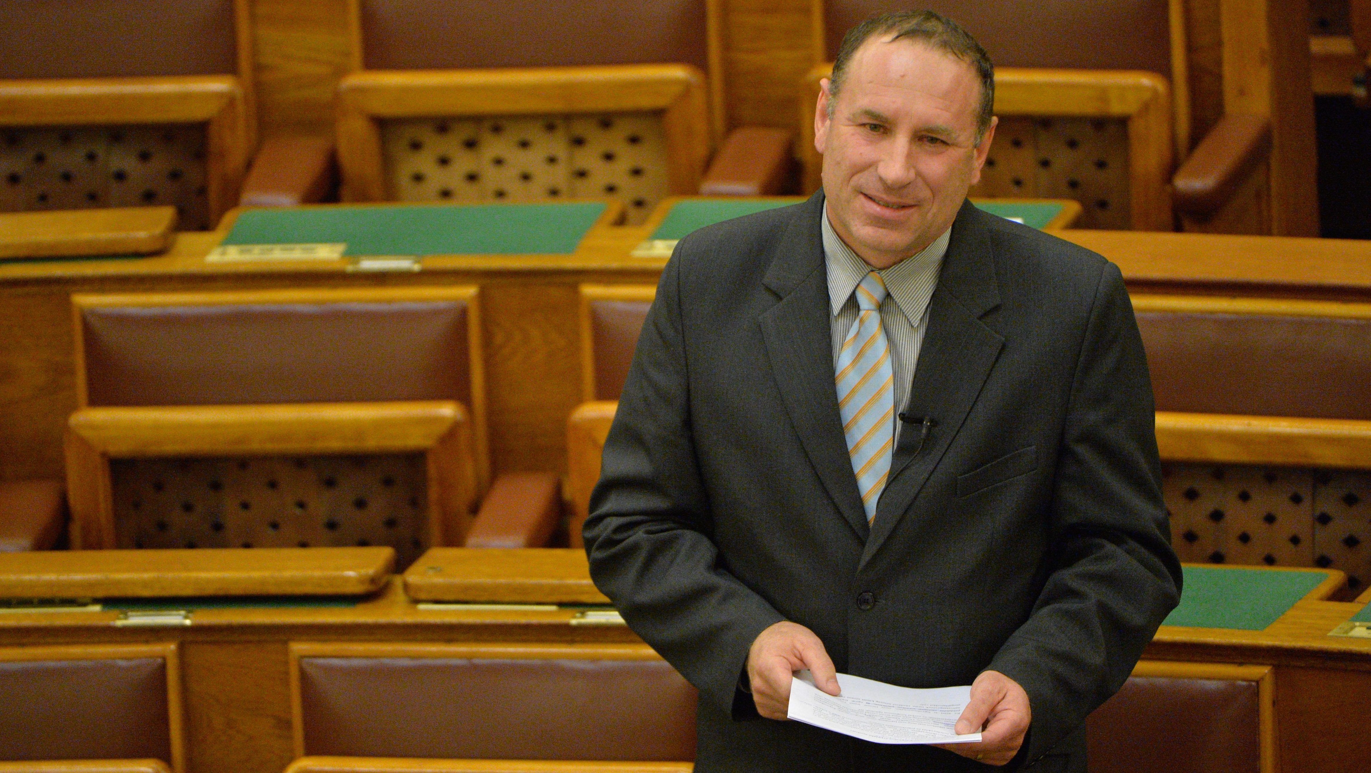 A Pride betiltását követelte a parlamentben egy fideszes képviselő