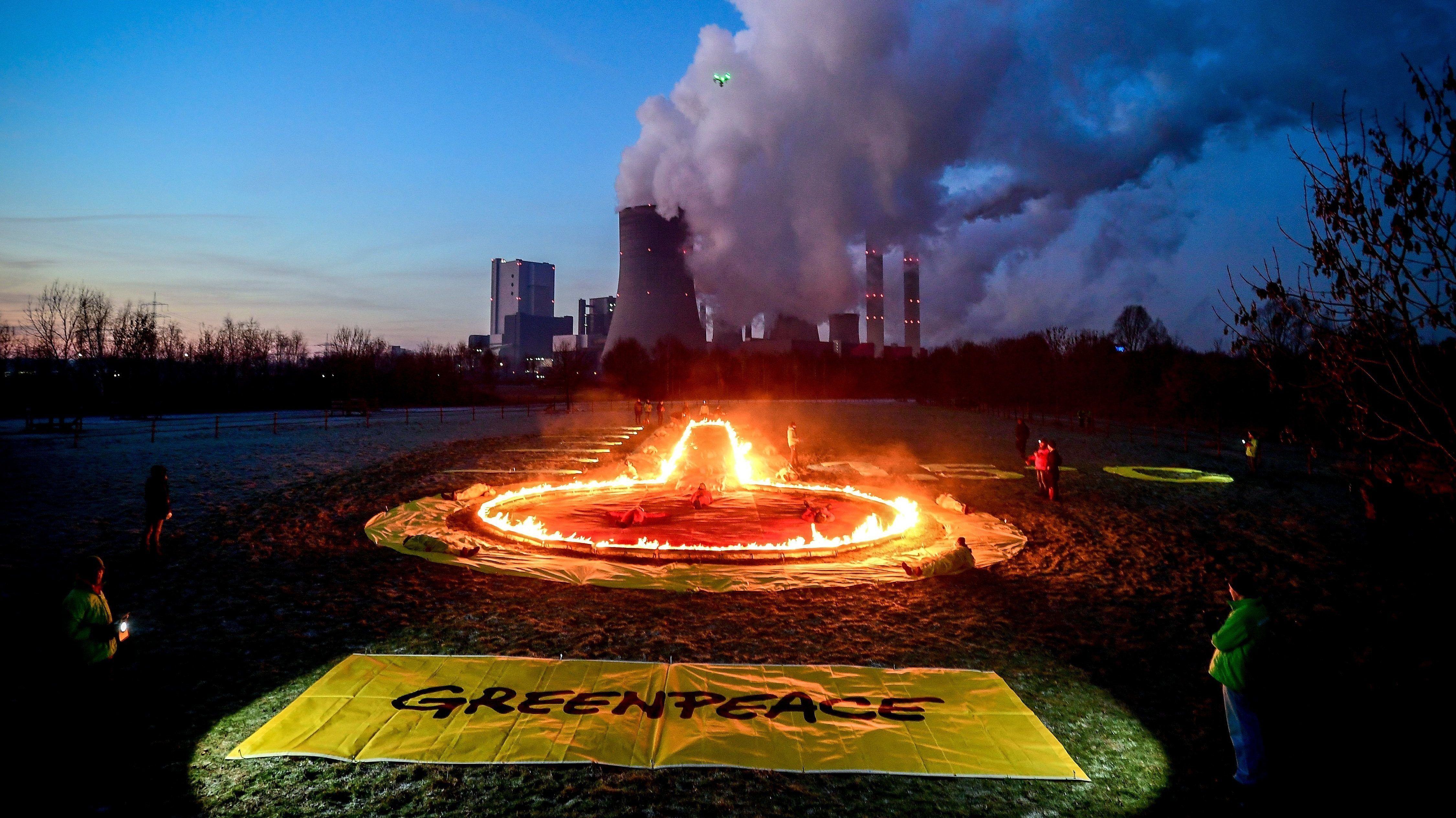Magyar, lengyel, és cseh vétóval bukott el az európai uniós klímacél