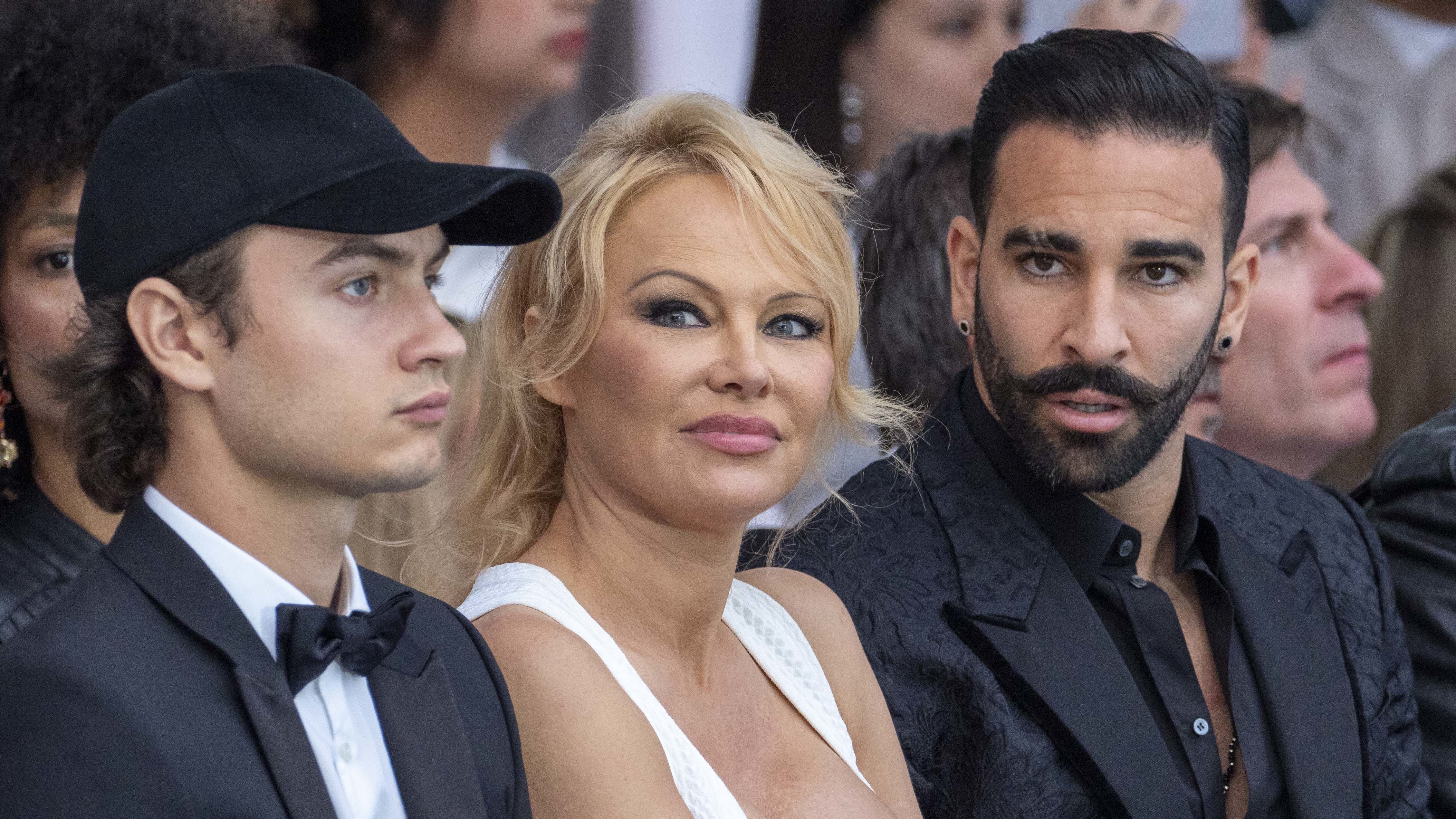 Pamela Anderson focista exe reagált a vádakra