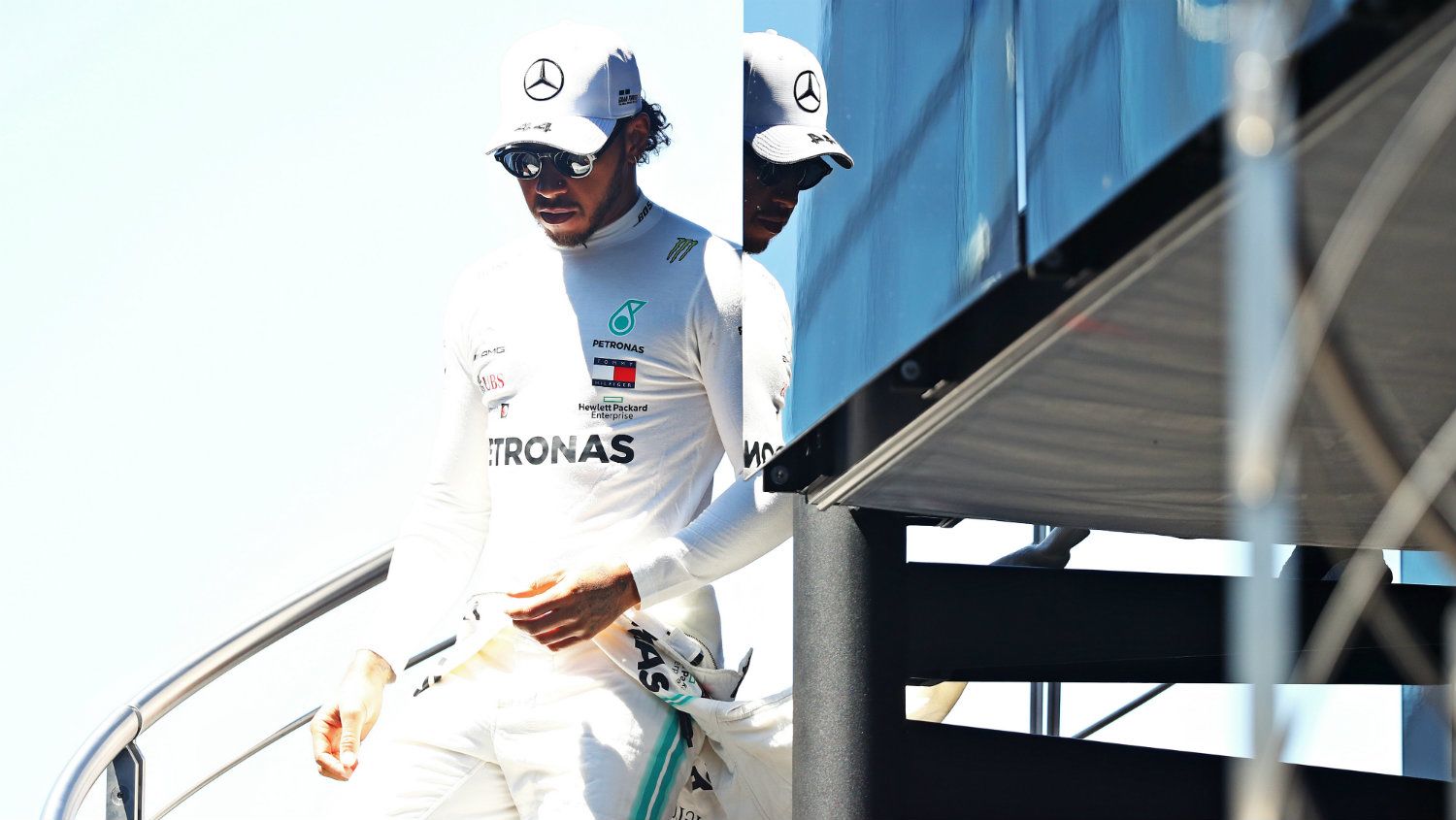 Lewis Hamilton rajtbüntetést kapott az Osztrák Nagydíjon