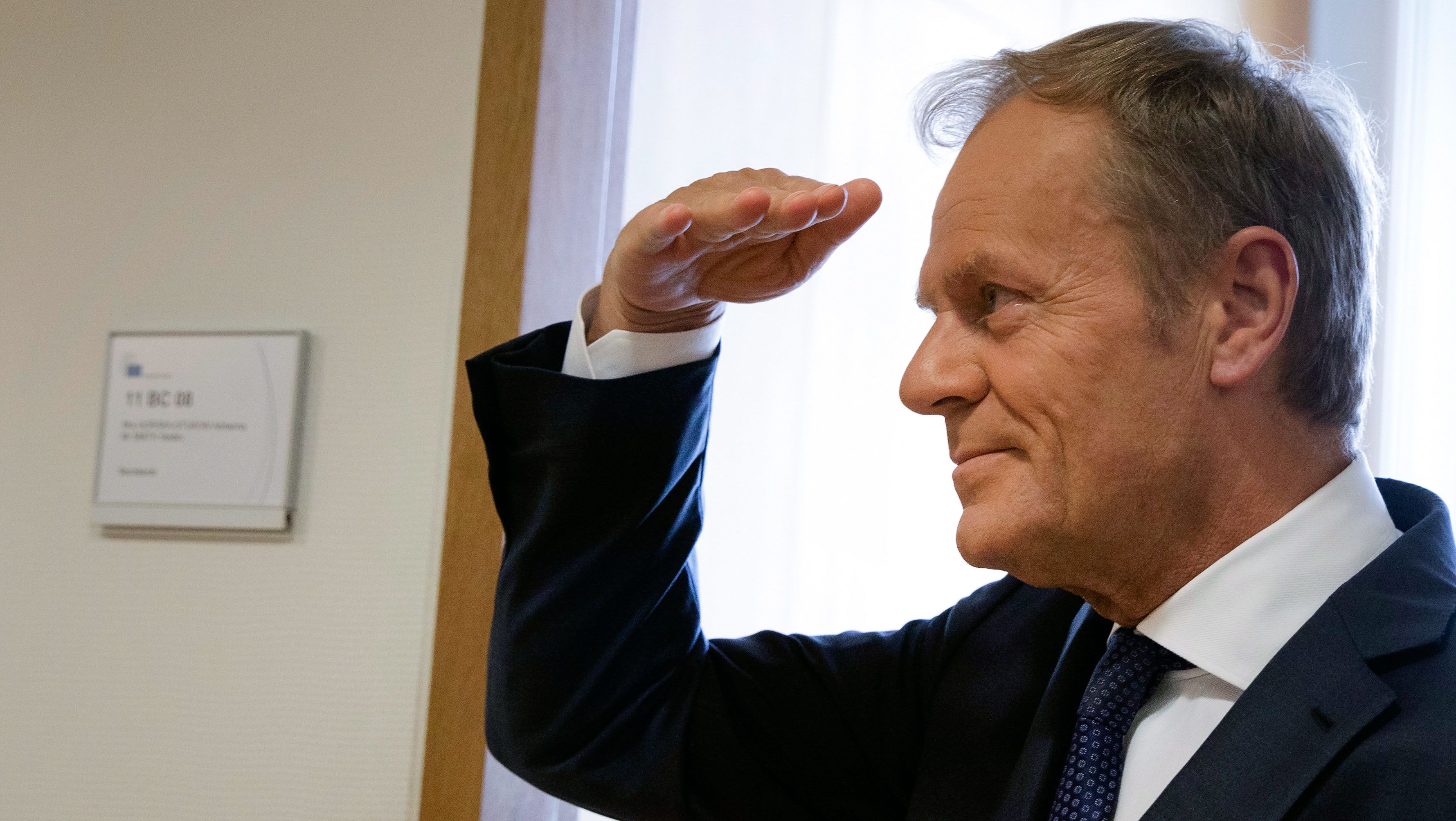 EU-csúcs: Tusk hat órán keresztül tárgyalt a 28 uniós vezetővel