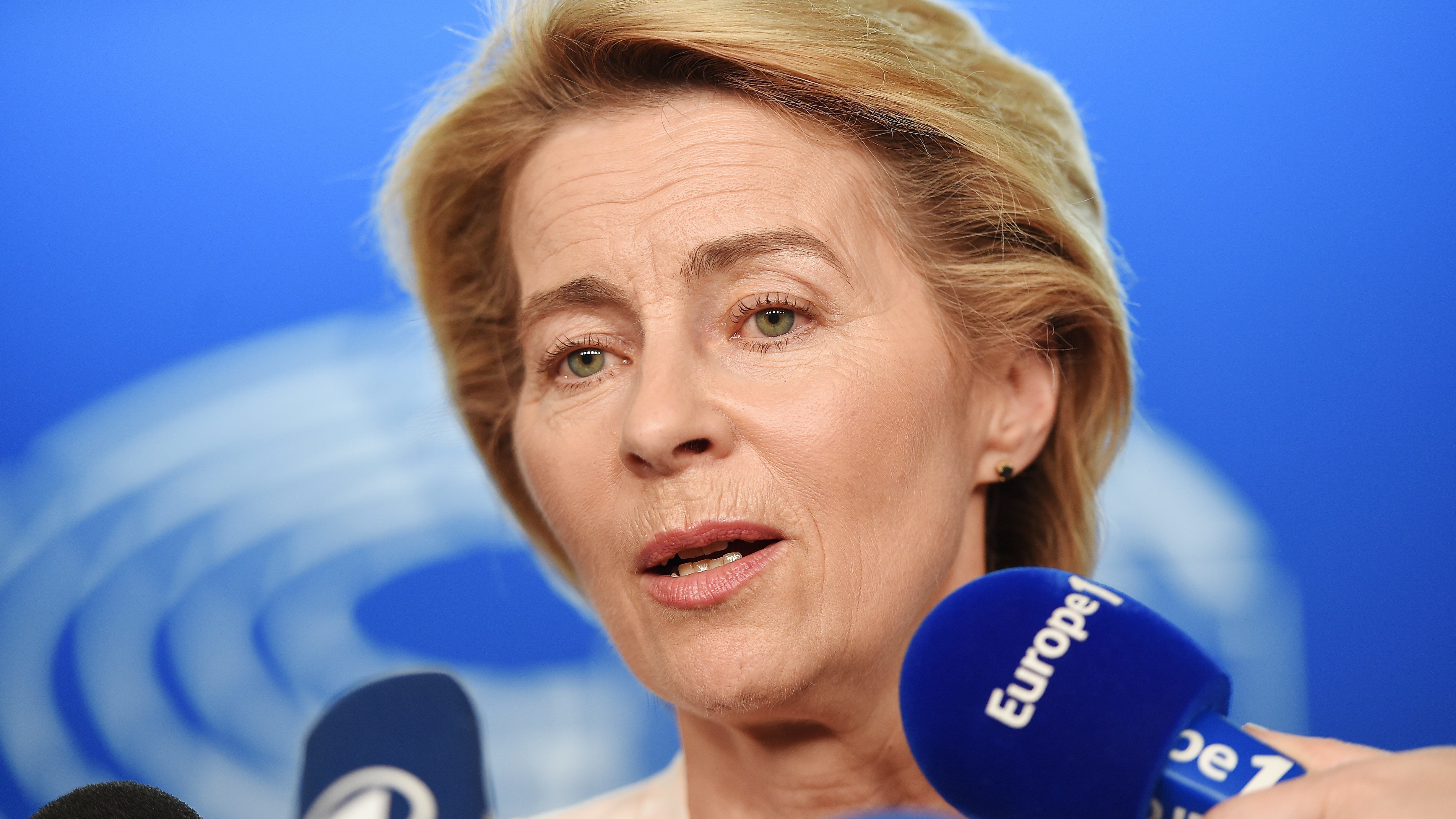 A német közvélemény megosztott von der Leyen alkalmasságával kapcsolatban