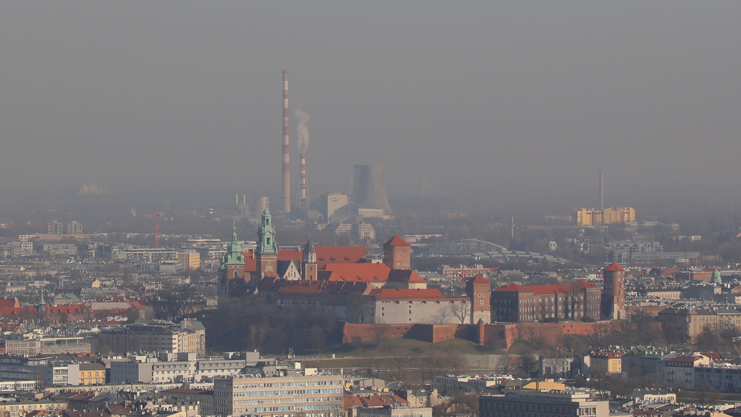 Orbánék azért vétózhatták meg a klímacélt, hogy a lengyelek tovább szennyezhessenek