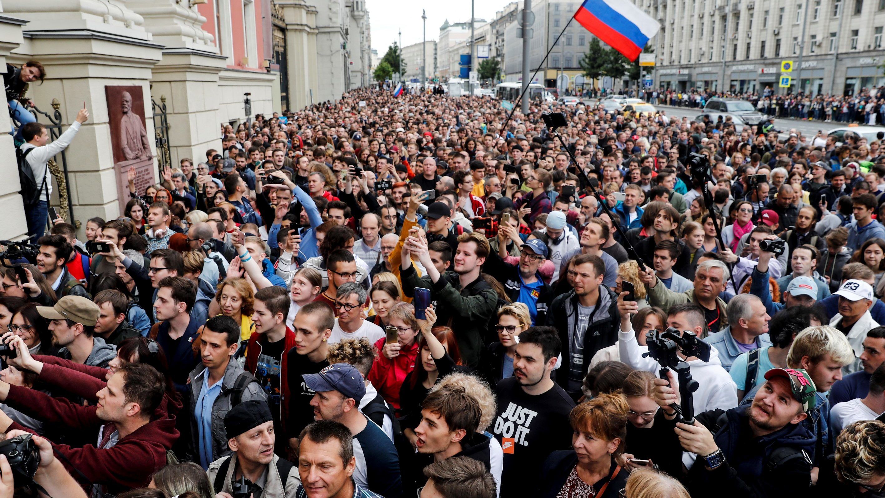 Megint tüntetőket vettek őrizetbe Moszkvában