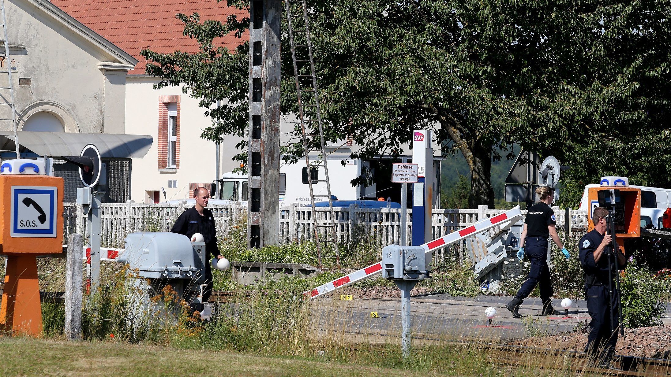 Egy nő és három gyerek meghalt egy franciaországi vonatbalesetben