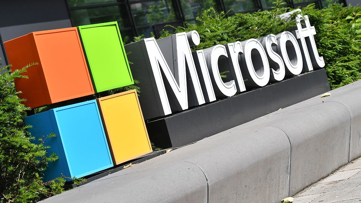 ORFK: A rendőrök nem nyomozhatnak a rendőrségi Microsoft-üzlet ügyében